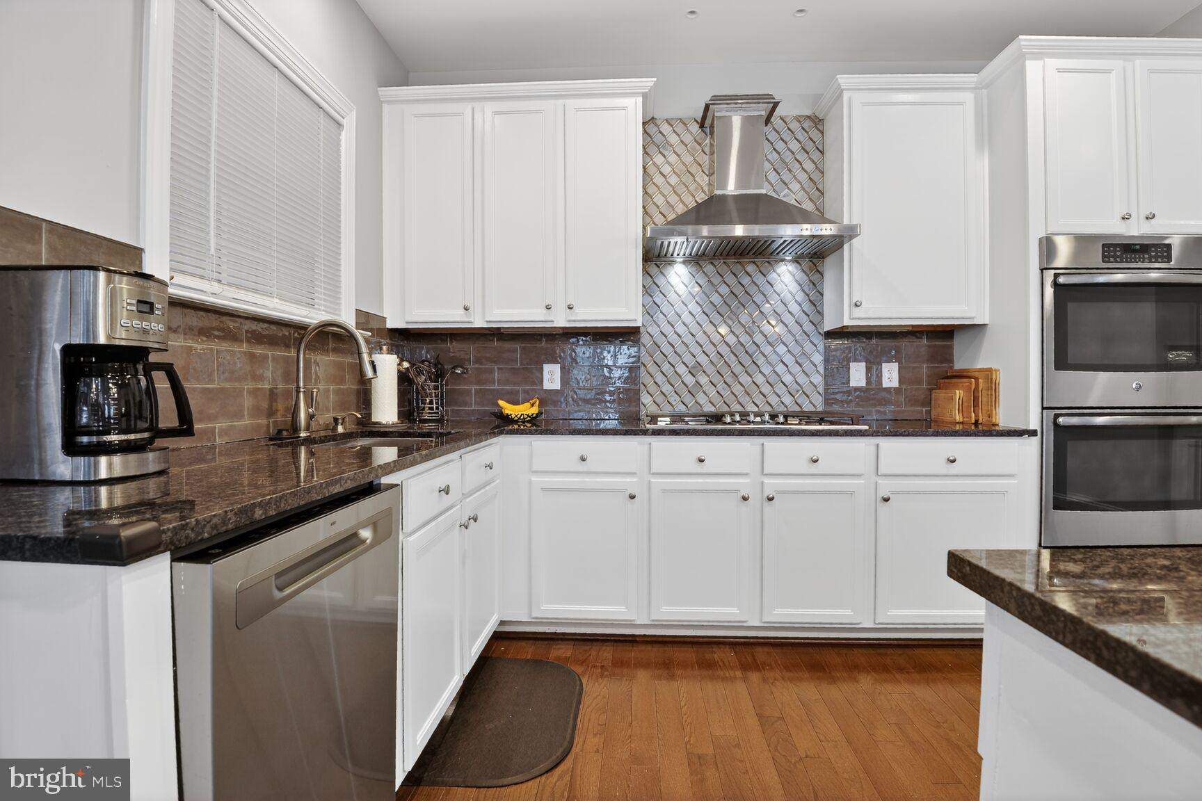 LORFAX HEIGHTS - Residential