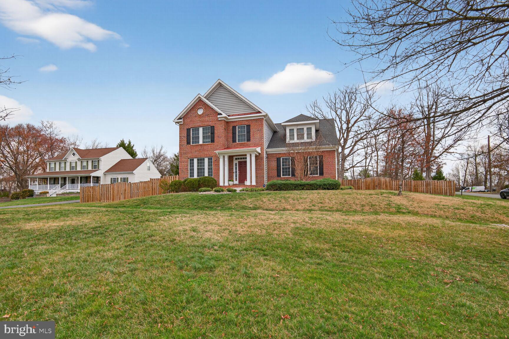 LORFAX HEIGHTS - Residential