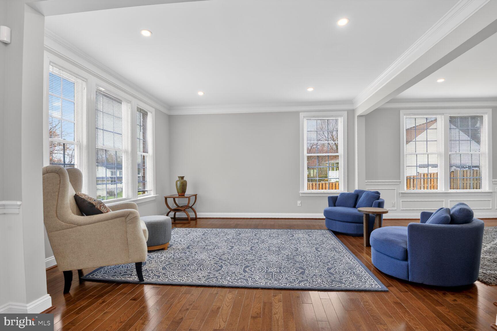 LORFAX HEIGHTS - Residential