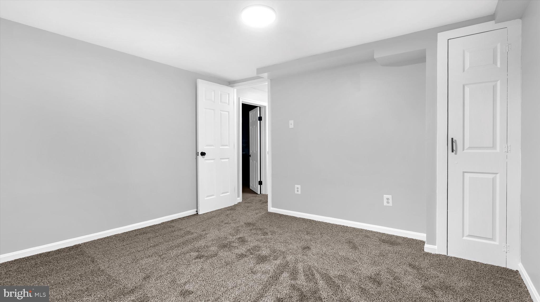 RIPPLING ESTATES - Residential Lease