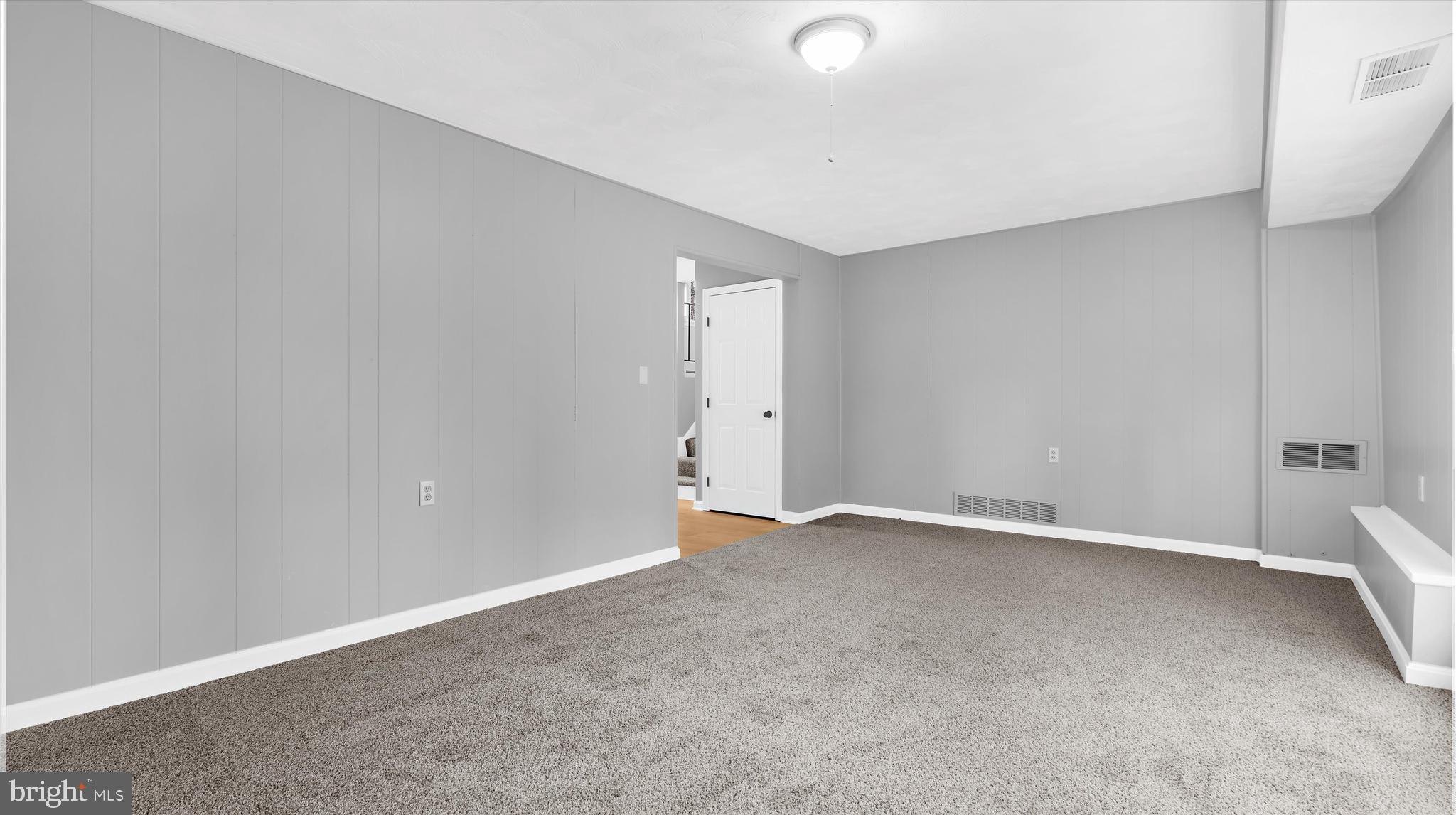 RIPPLING ESTATES - Residential Lease