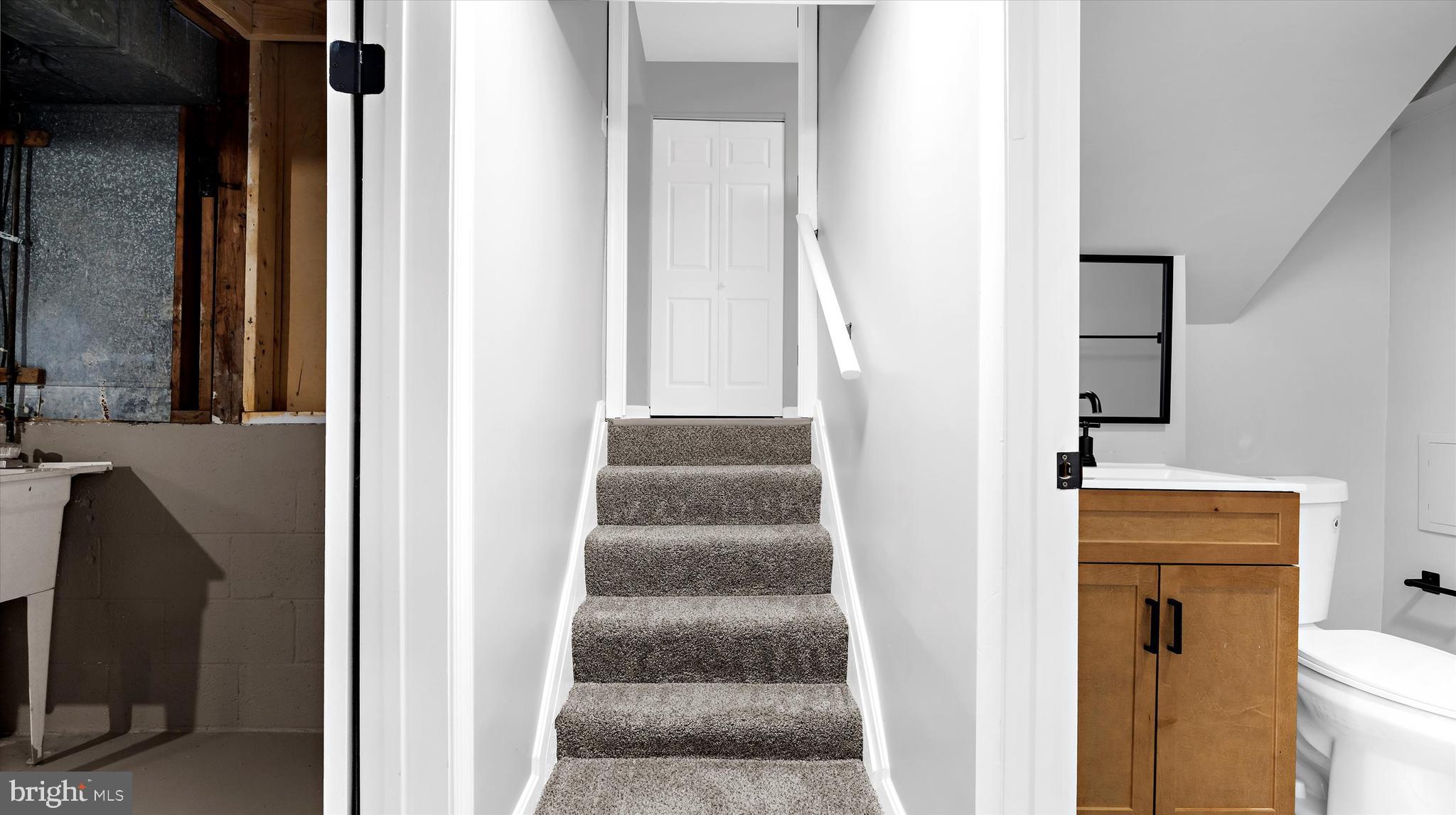 RIPPLING ESTATES - Residential Lease