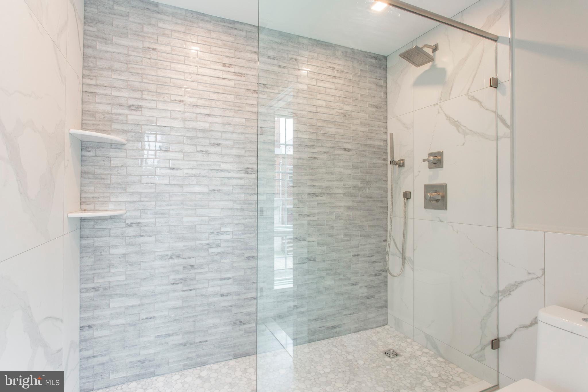 GRADUATE HOSPITAL - Residential Lease