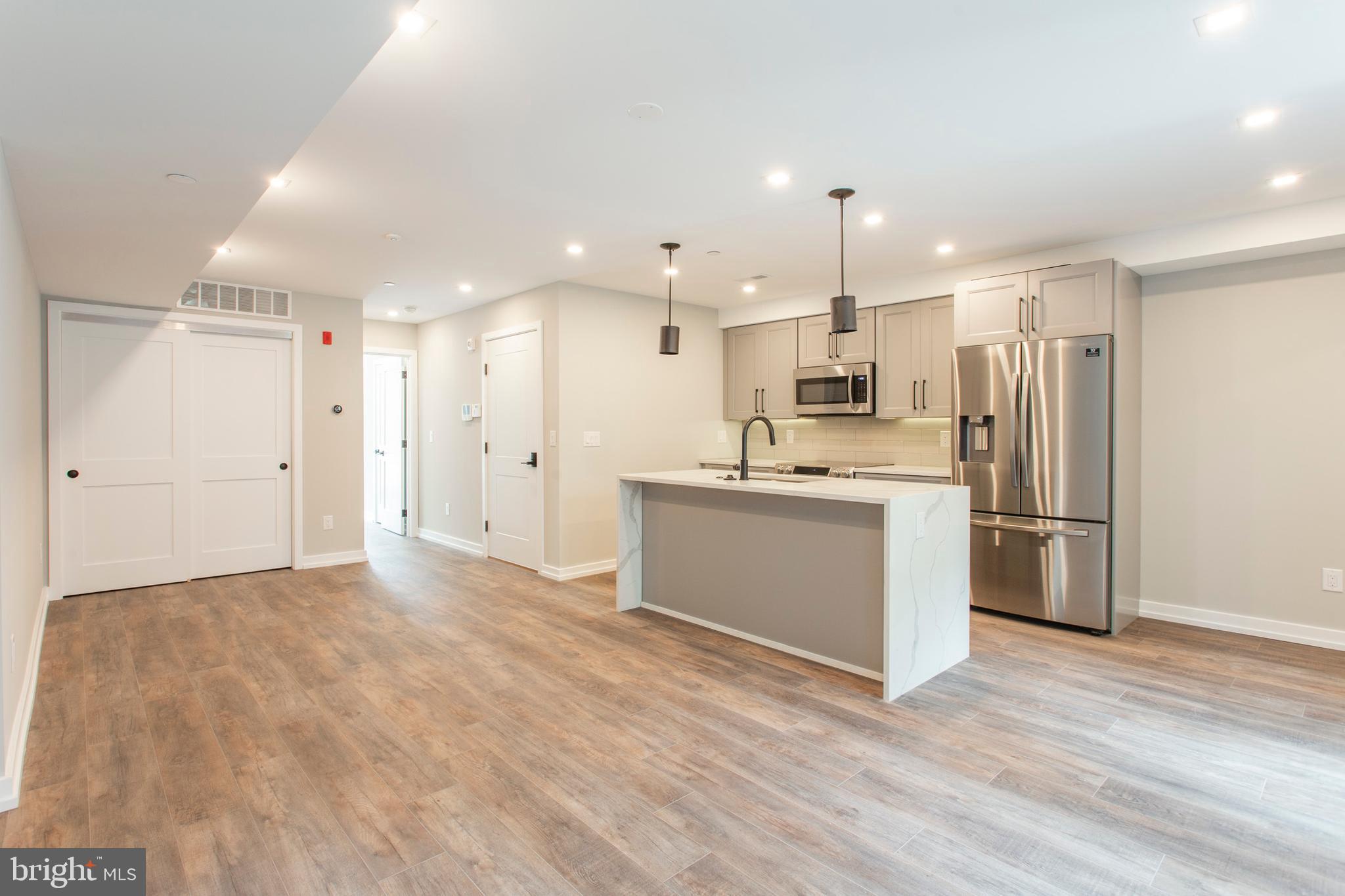 GRADUATE HOSPITAL - Residential Lease