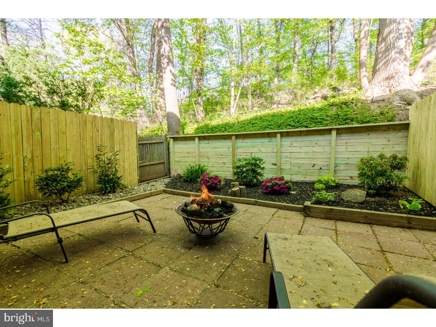 WOODLYN CROSSING - Residential