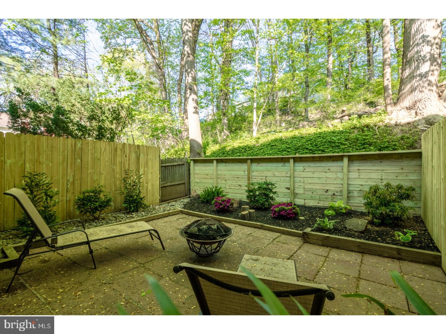 WOODLYN CROSSING - Residential
