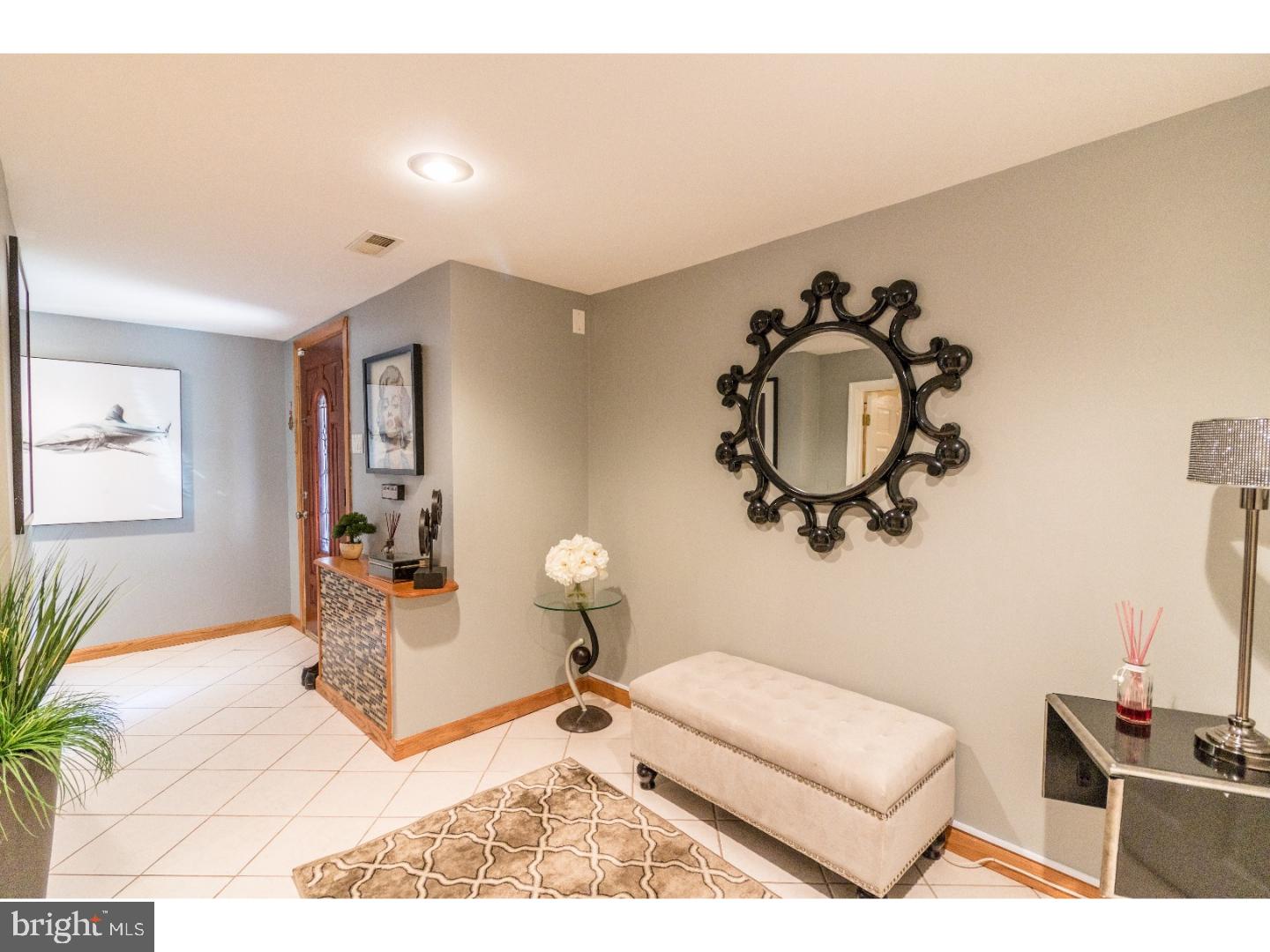 WOODLYN CROSSING - Residential