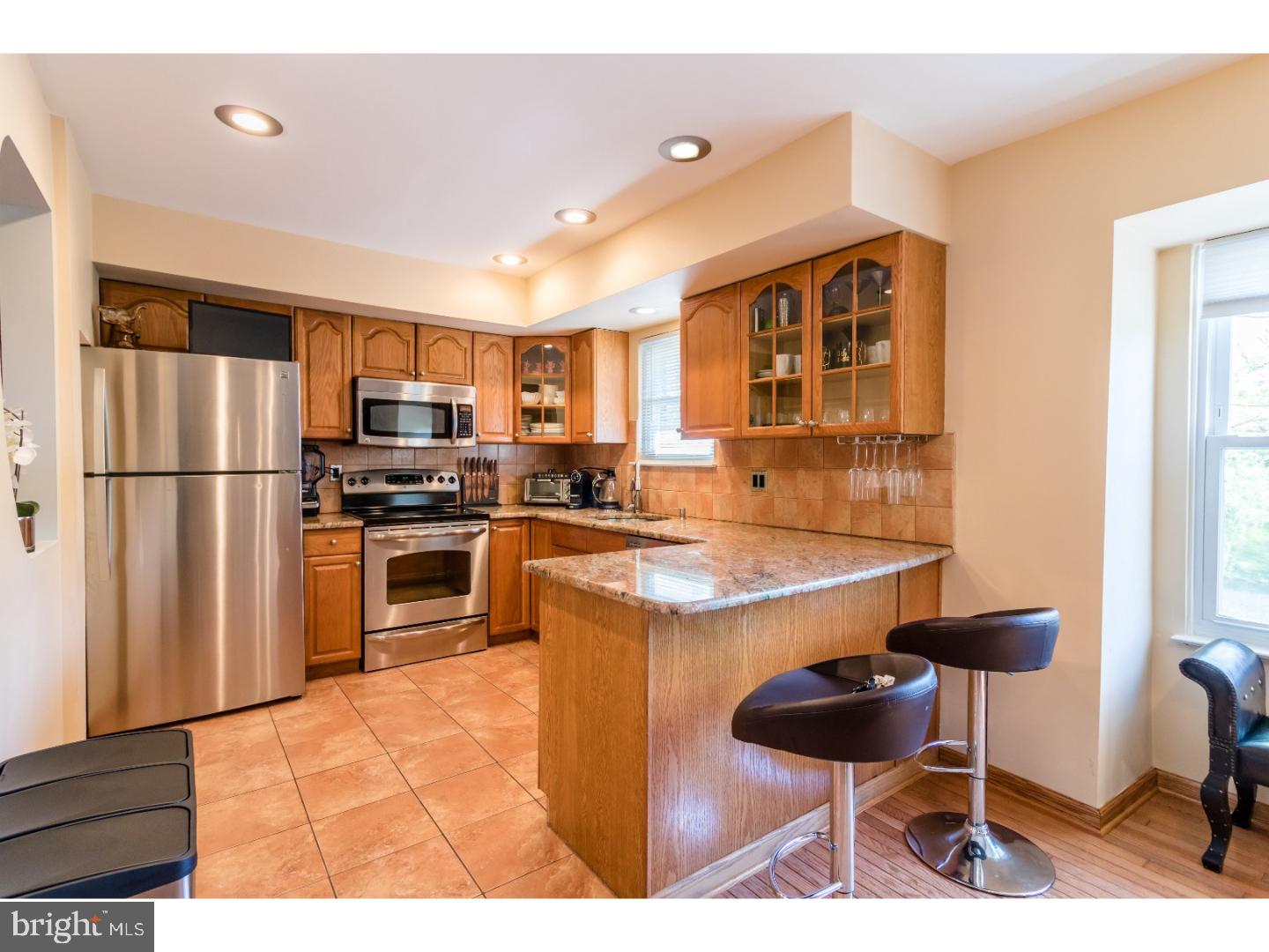 WOODLYN CROSSING - Residential