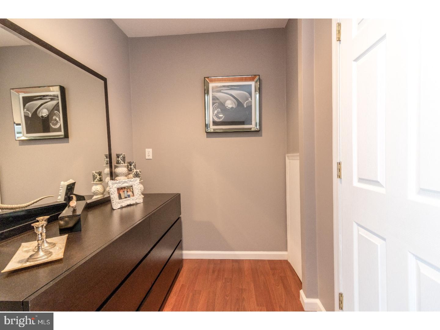 WOODLYN CROSSING - Residential