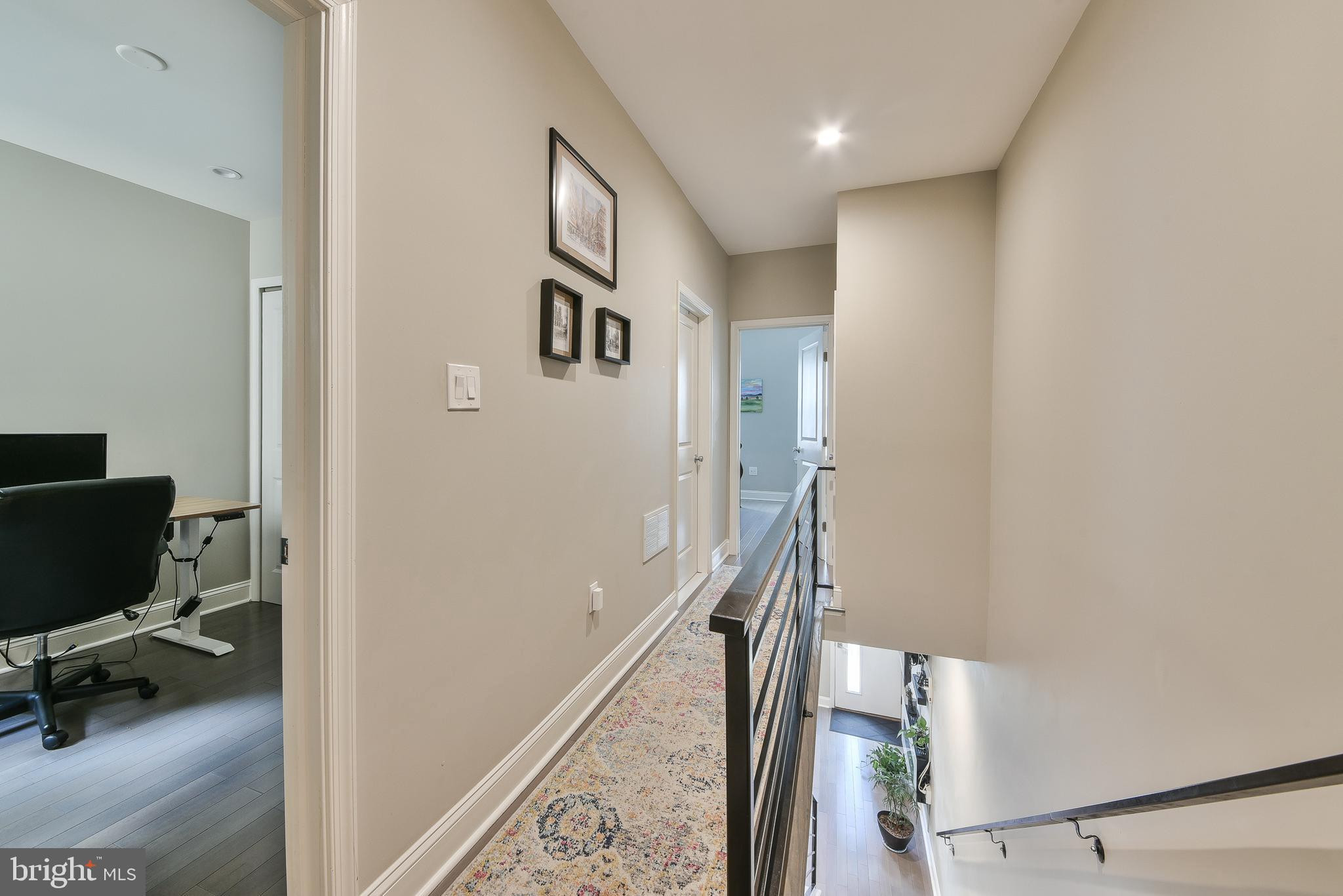 POINT BREEZE - Residential