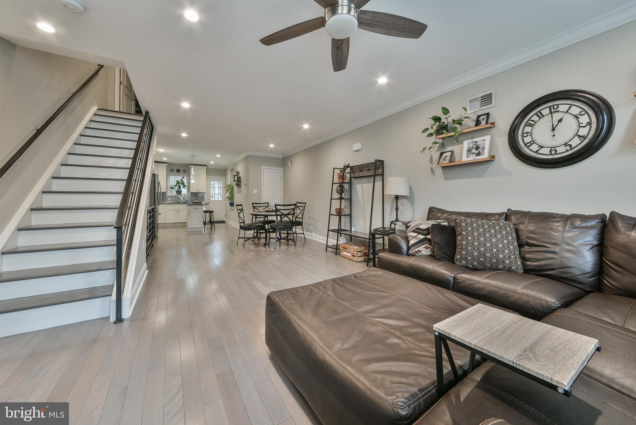 POINT BREEZE - Residential