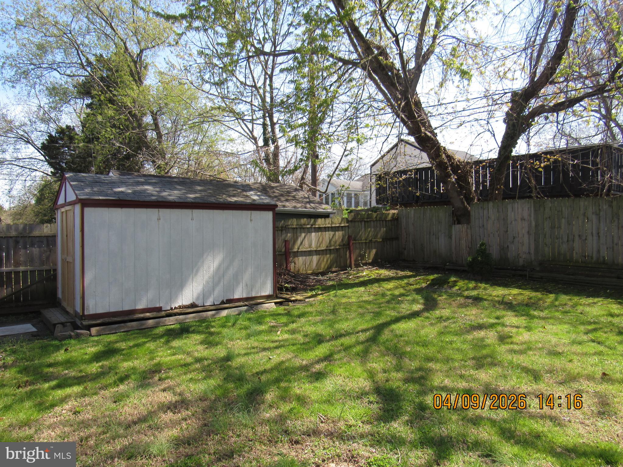 MANOR PARK - Residential