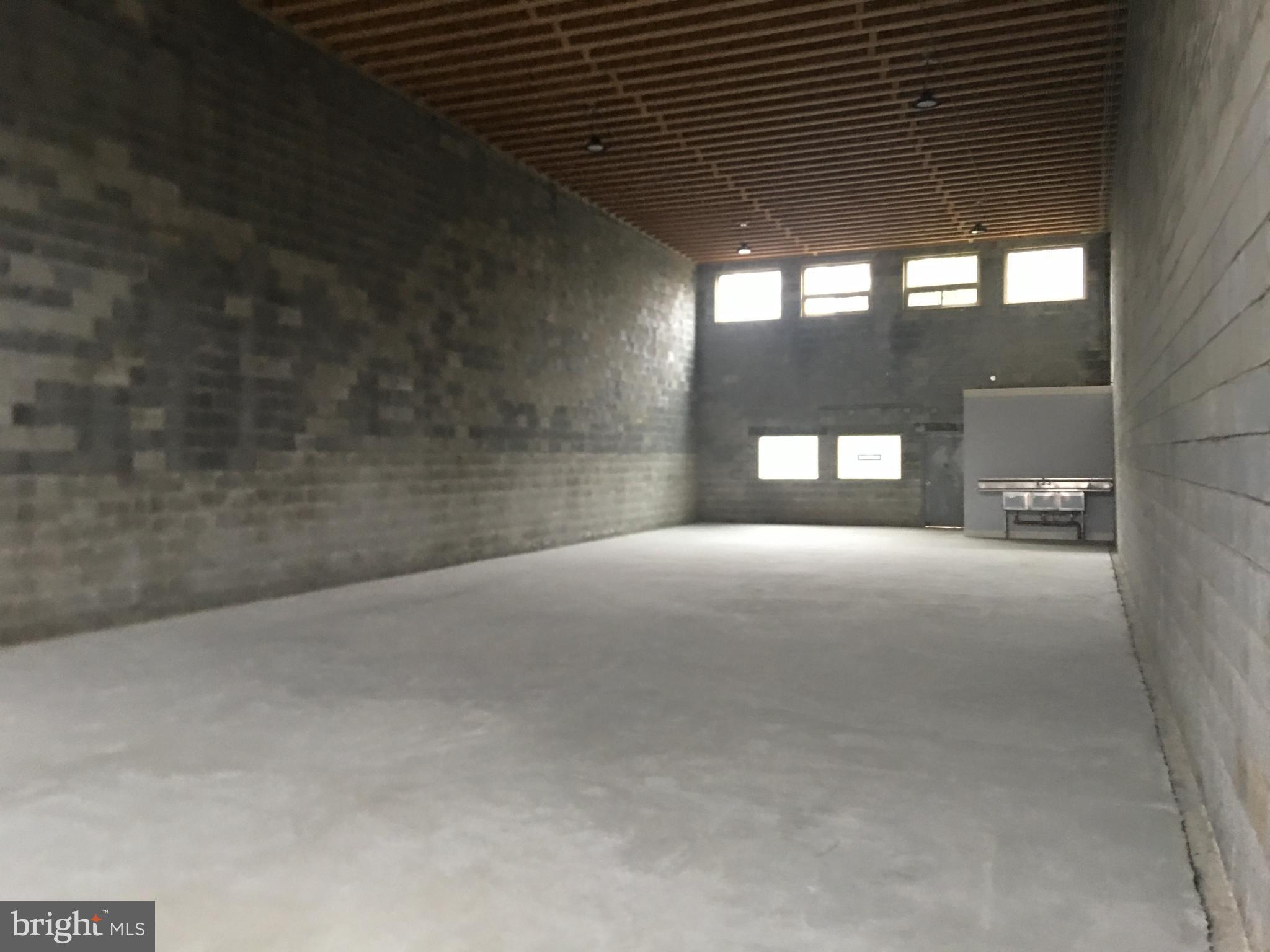 EAST MT AIRY - Commercial Lease