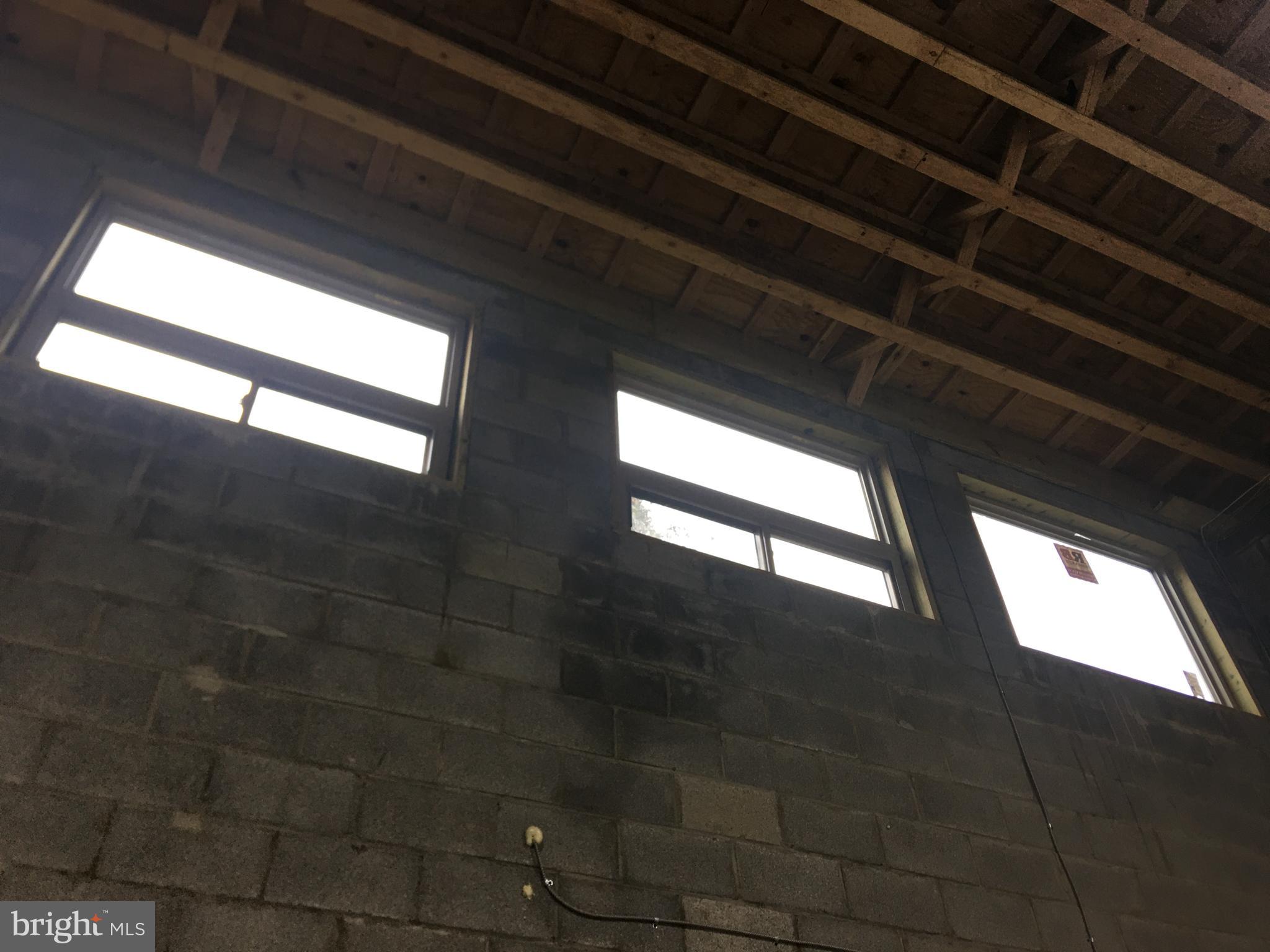 EAST MT AIRY - Commercial Lease