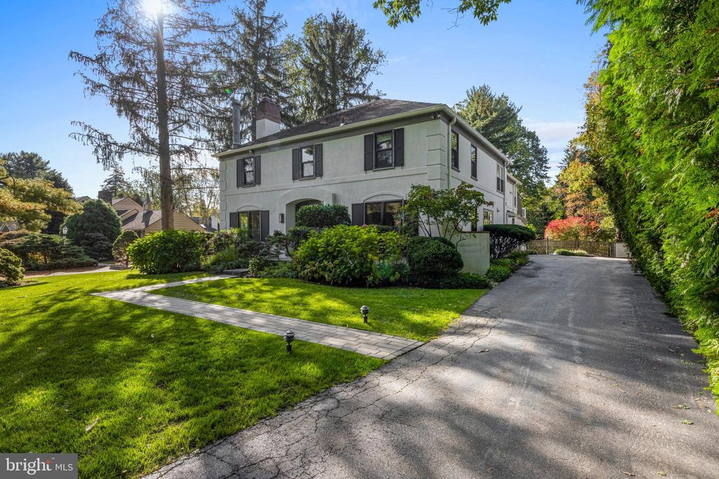 Photo of 518 Fairview Road, PENN VALLEY, PA 19072 (MLS # PAMC2158414)