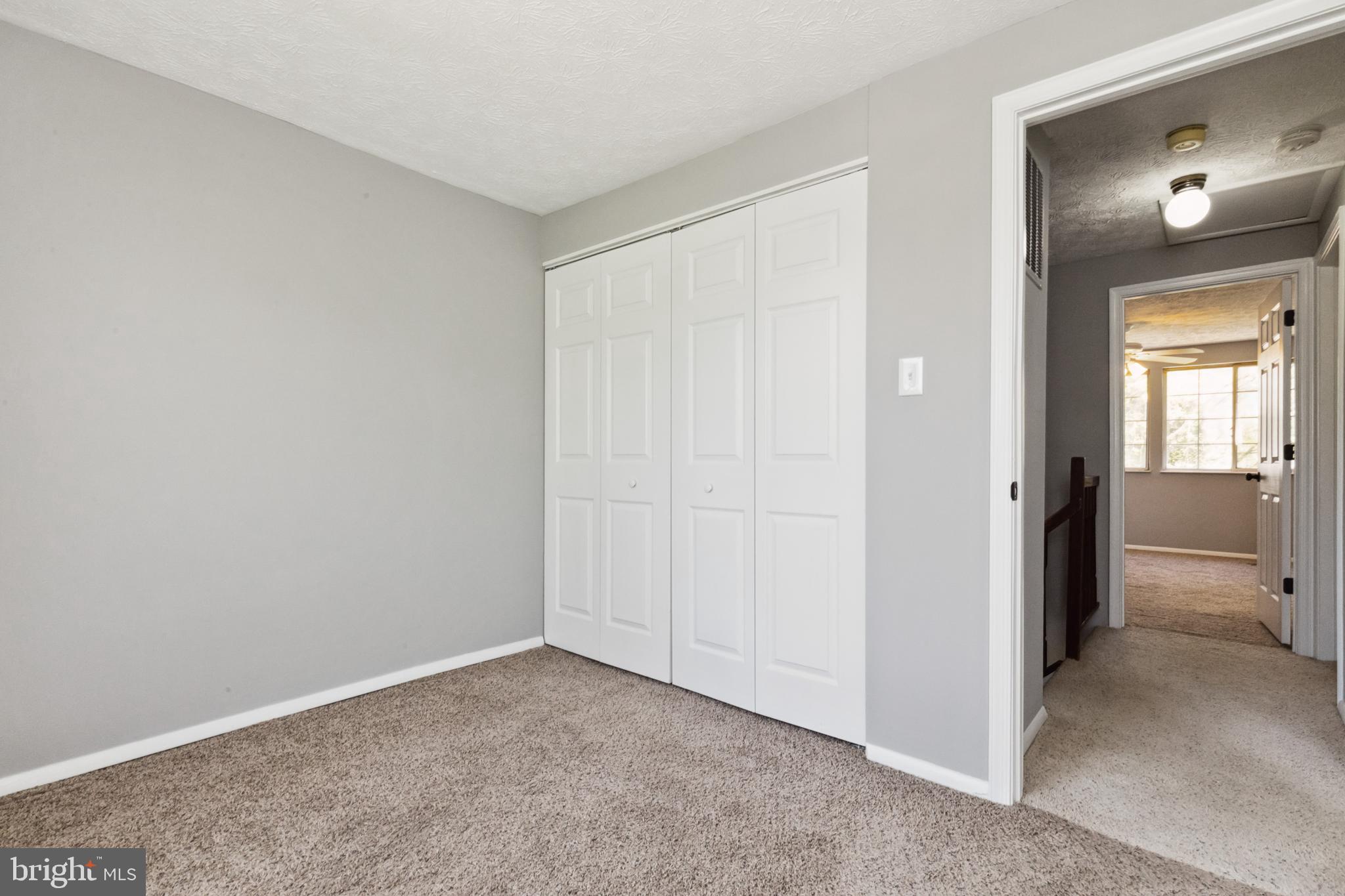 LITTLE ROCKY RUN - Residential Lease