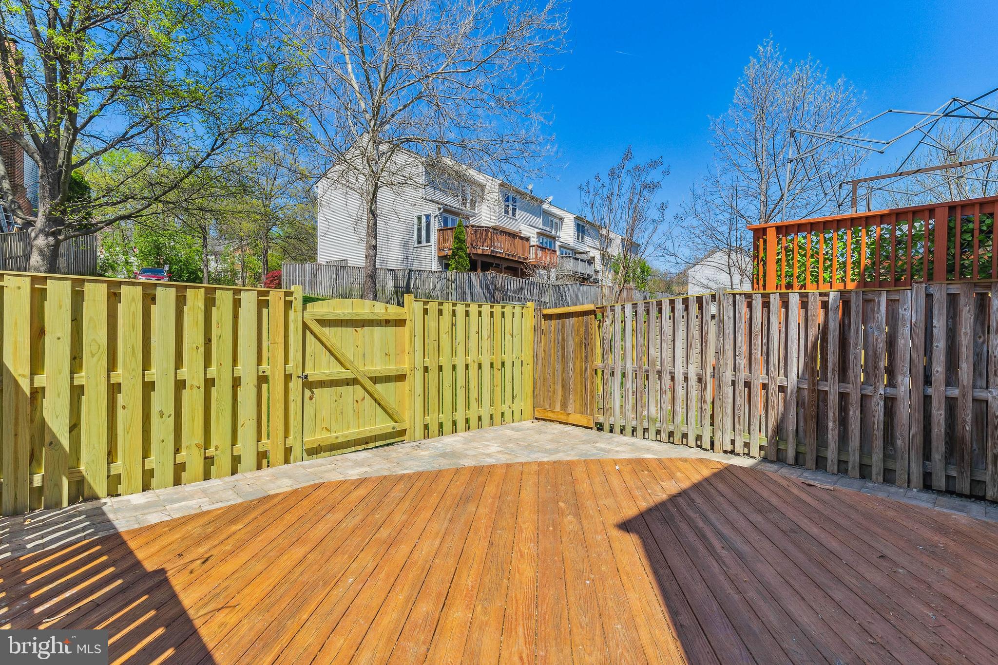 LITTLE ROCKY RUN - Residential Lease