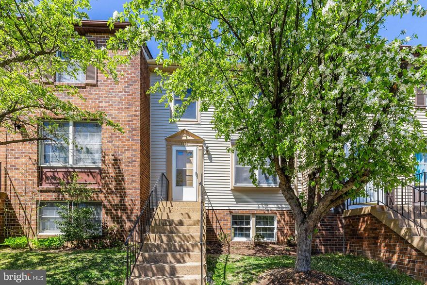 Welcome to 5932 Spruce Run Court—a 3-bedroom, 2 full and 2 half bath townhome nestled in the sought-after Little Rocky Run community. This light-filled home features a new half bath on the main level for added convenience and comfort.
Enjoy the open layout, generous living spaces, and a fully fenced backyard with a charming patio—perfect for relaxing or entertaining. Two assigned parking spots are located directly in front of the home for easy access.
Commuters will love the prime location with quick access to Route 28, Route 29, I-66, and Dulles Airport. Everyday essentials are just around the corner—less than a mile to Union Mill Shopping Center, offering groceries, dining, and more.
Don't miss this opportunity to enjoy comfort, convenience, and community in one of Centreville's most desirable neighborhoods.