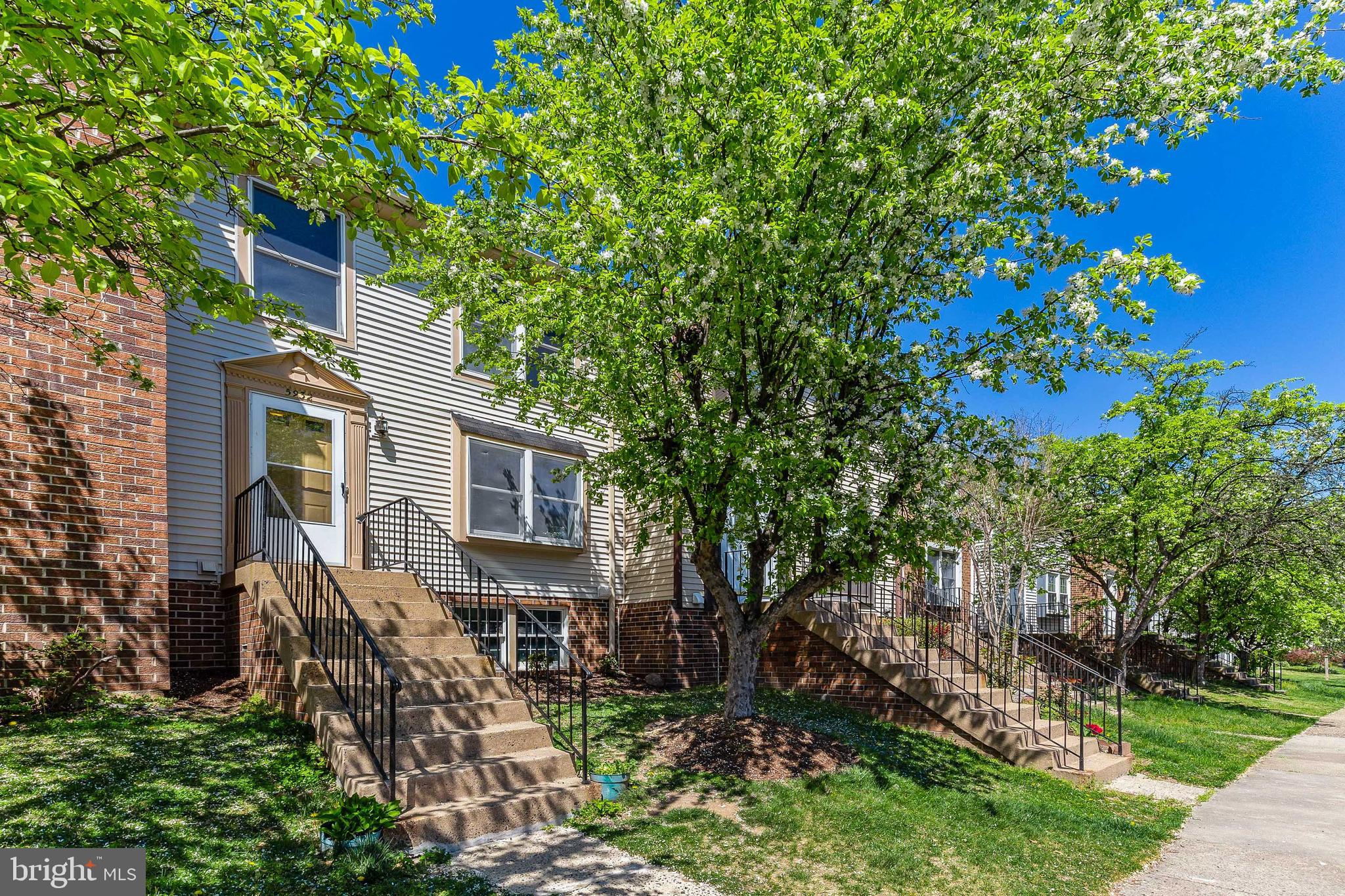 LITTLE ROCKY RUN - Residential Lease