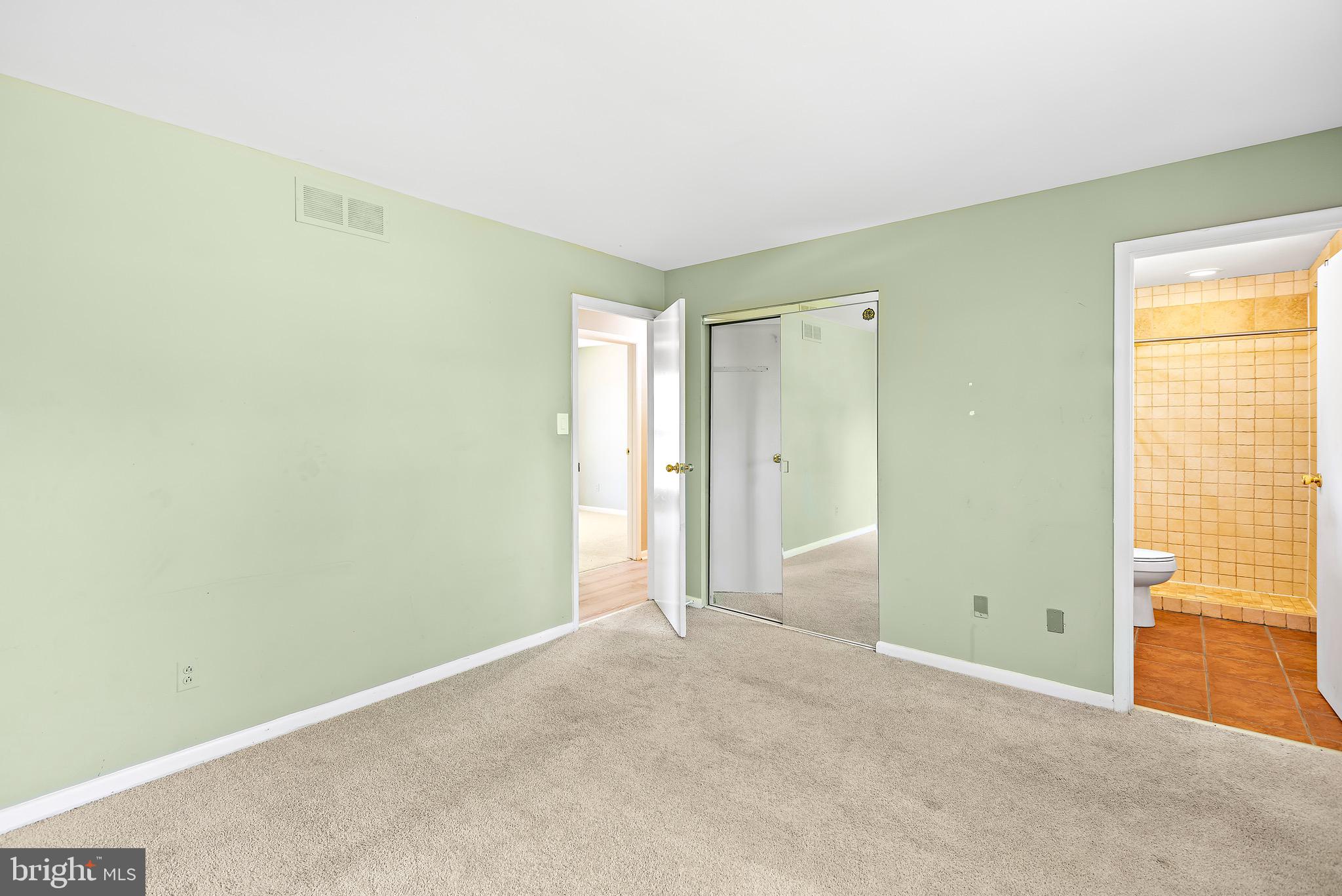 OAKLAND MILLS - Residential Lease