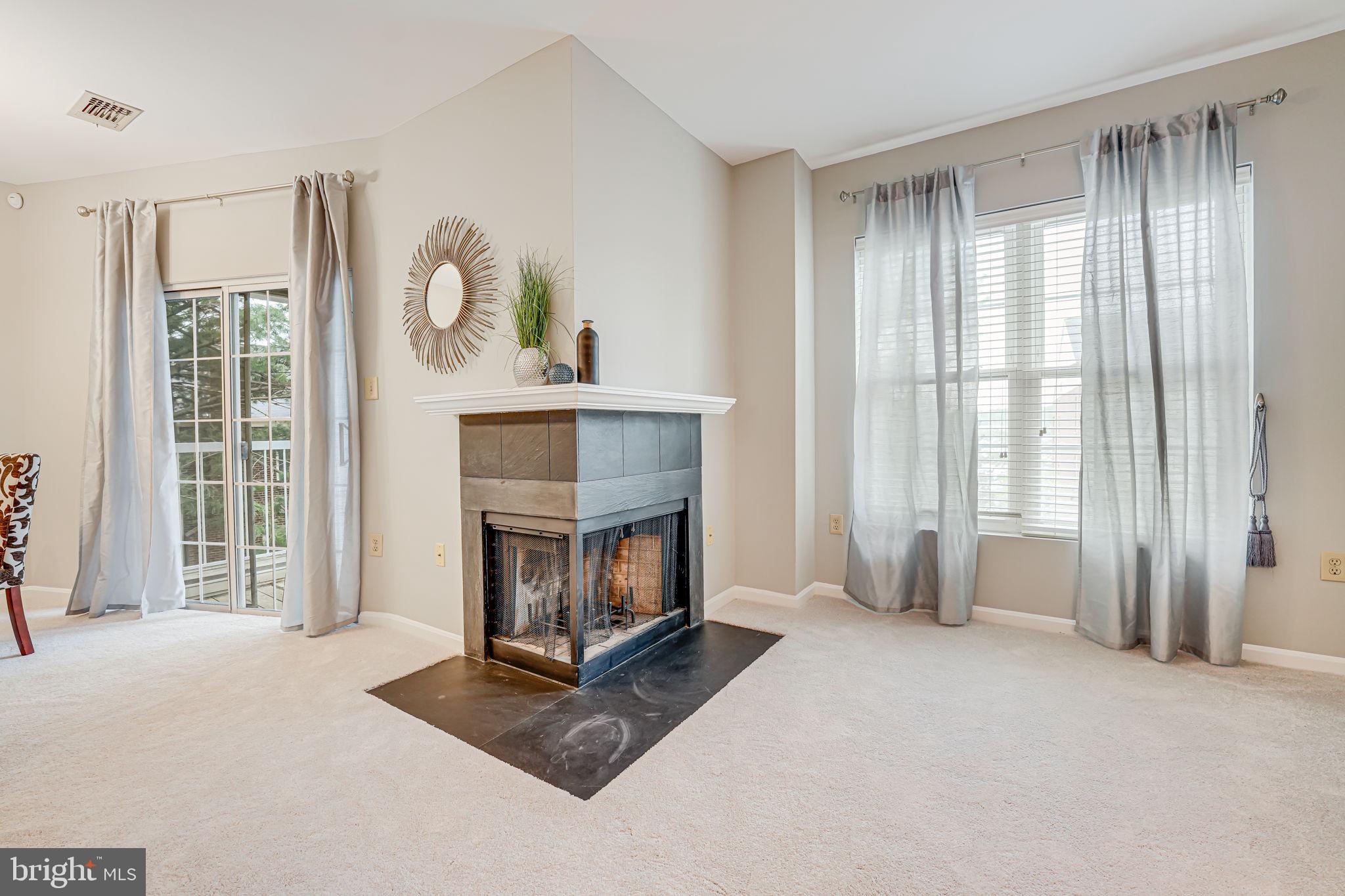 HILLWOOD - Residential