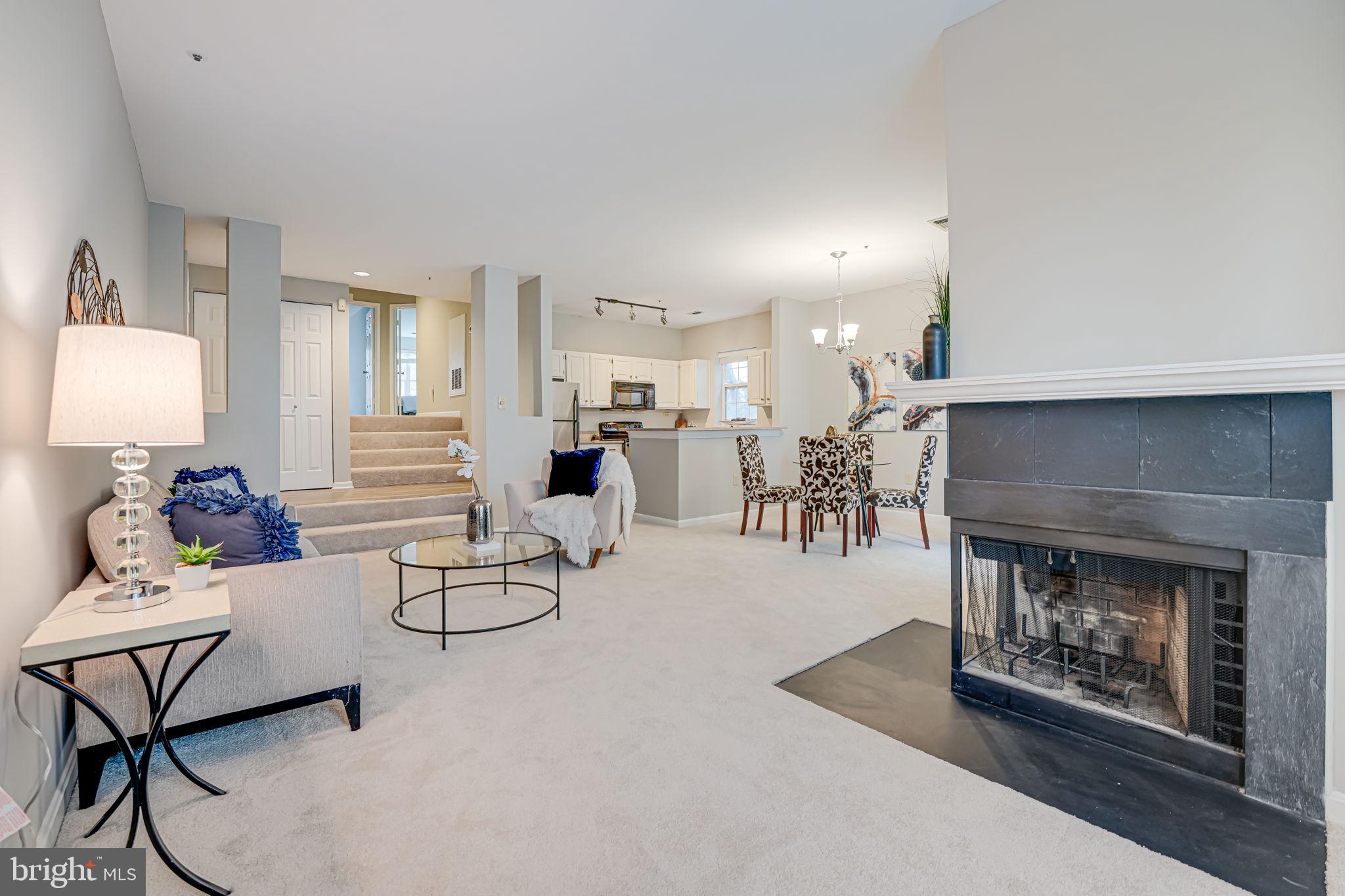 HILLWOOD - Residential