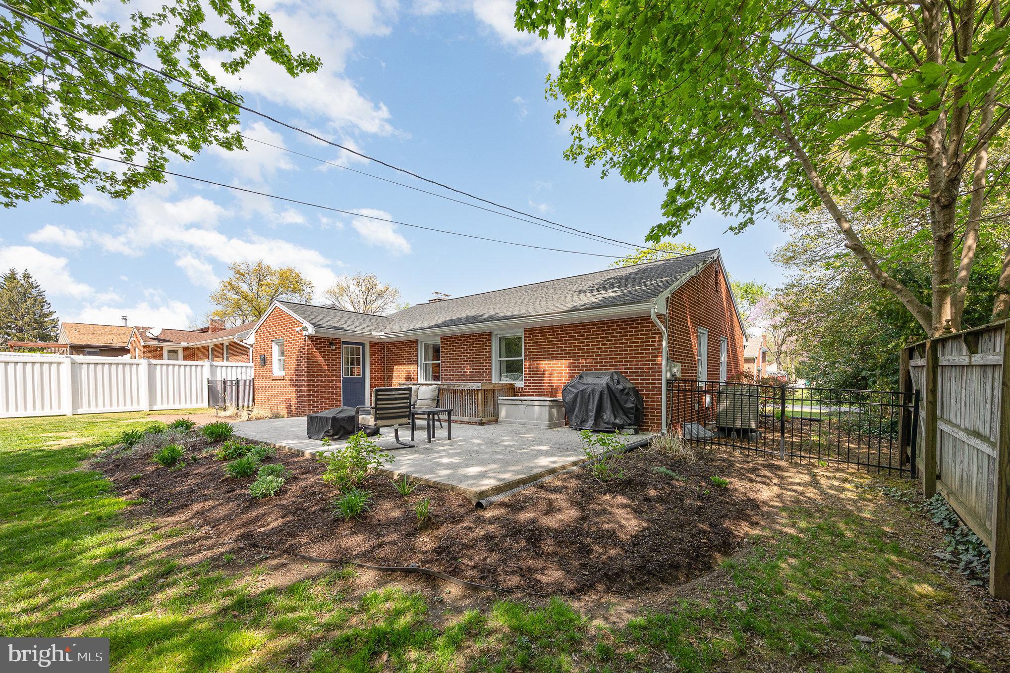 OAKWOOD PARK - Residential