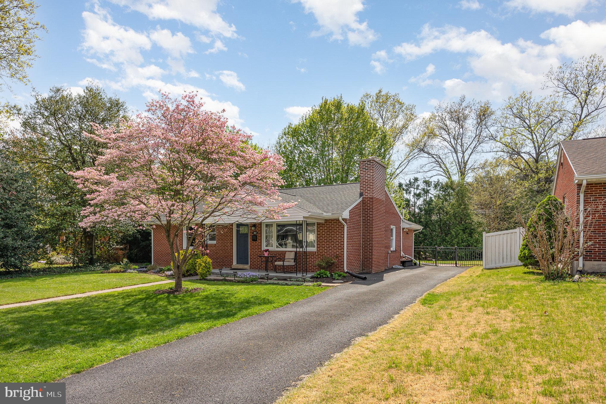 OAKWOOD PARK - Residential