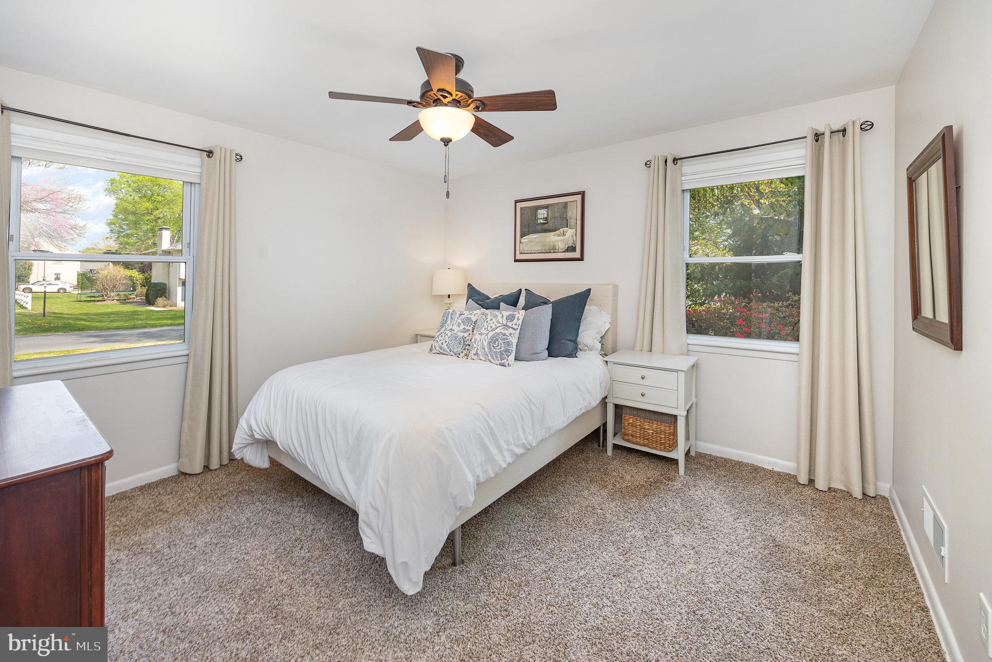 OAKWOOD PARK - Residential