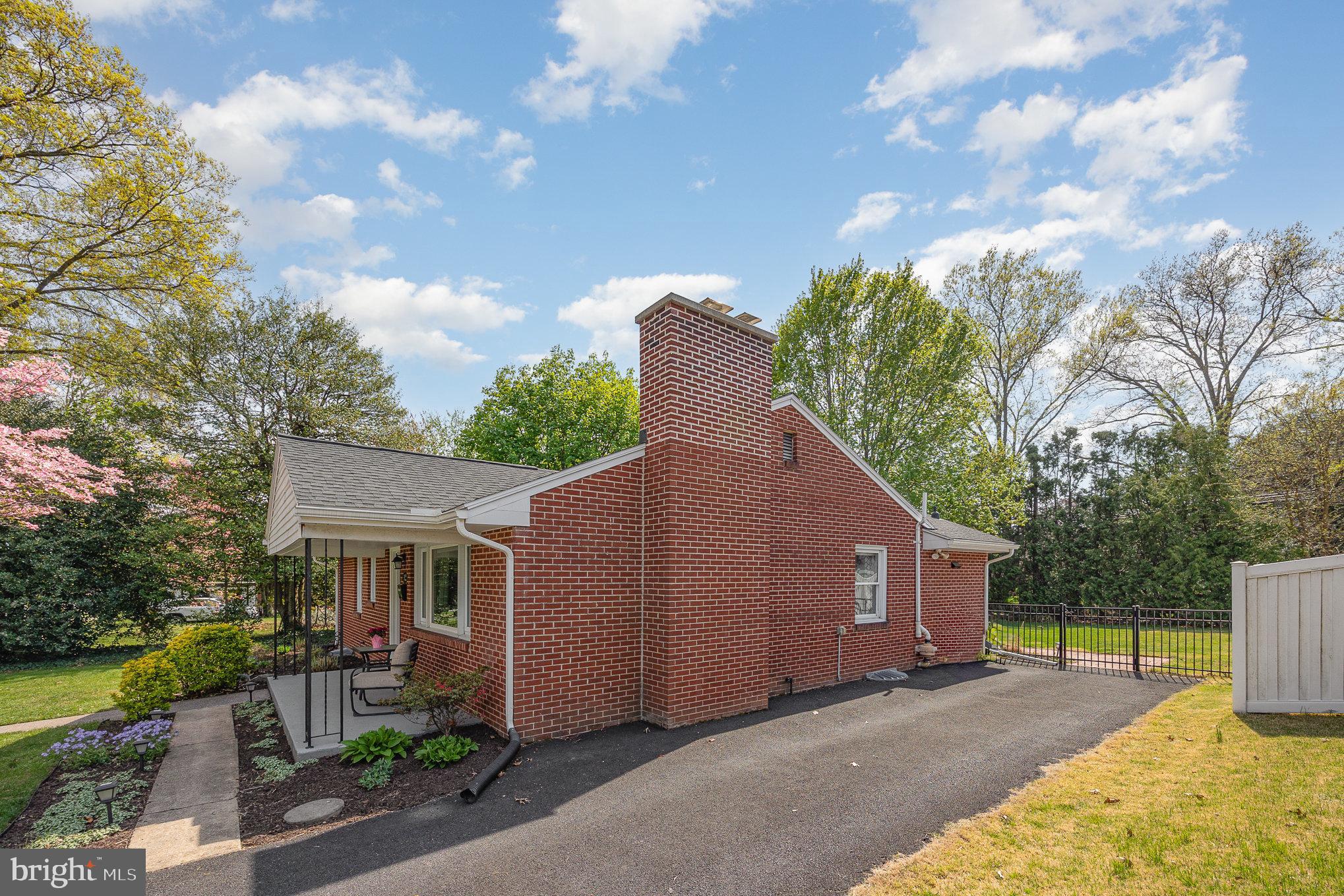 OAKWOOD PARK - Residential