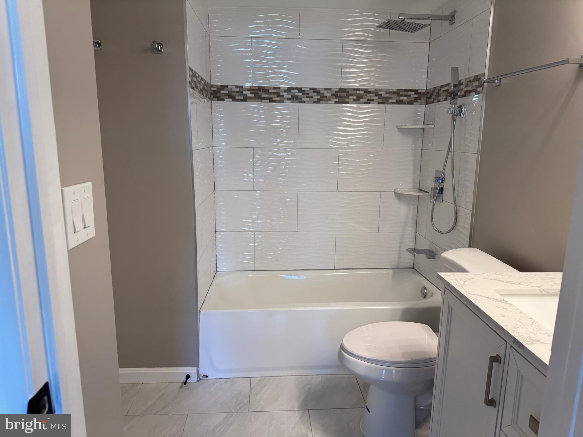 NEWINGTON COMMONS - Residential