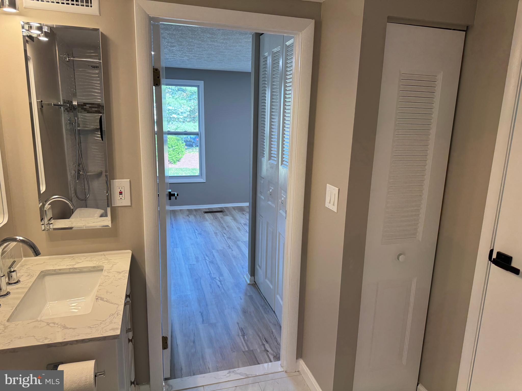 NEWINGTON COMMONS - Residential