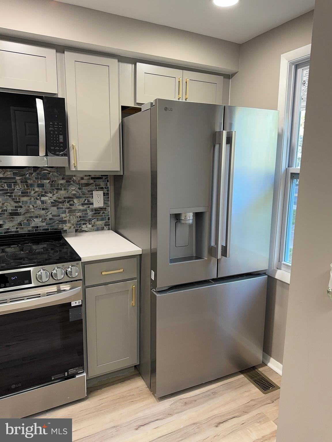 NEWINGTON COMMONS - Residential