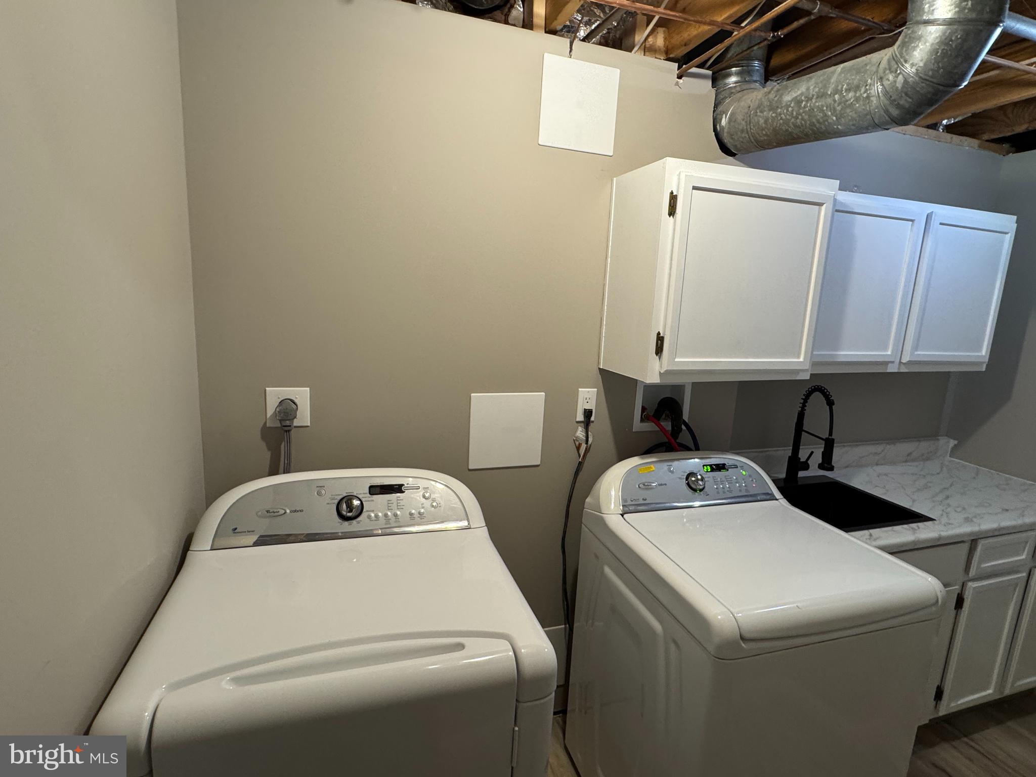 NEWINGTON COMMONS - Residential