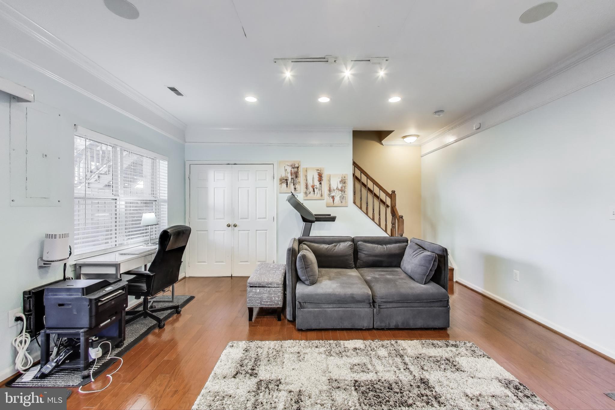 WATERS EDGE - Residential Lease