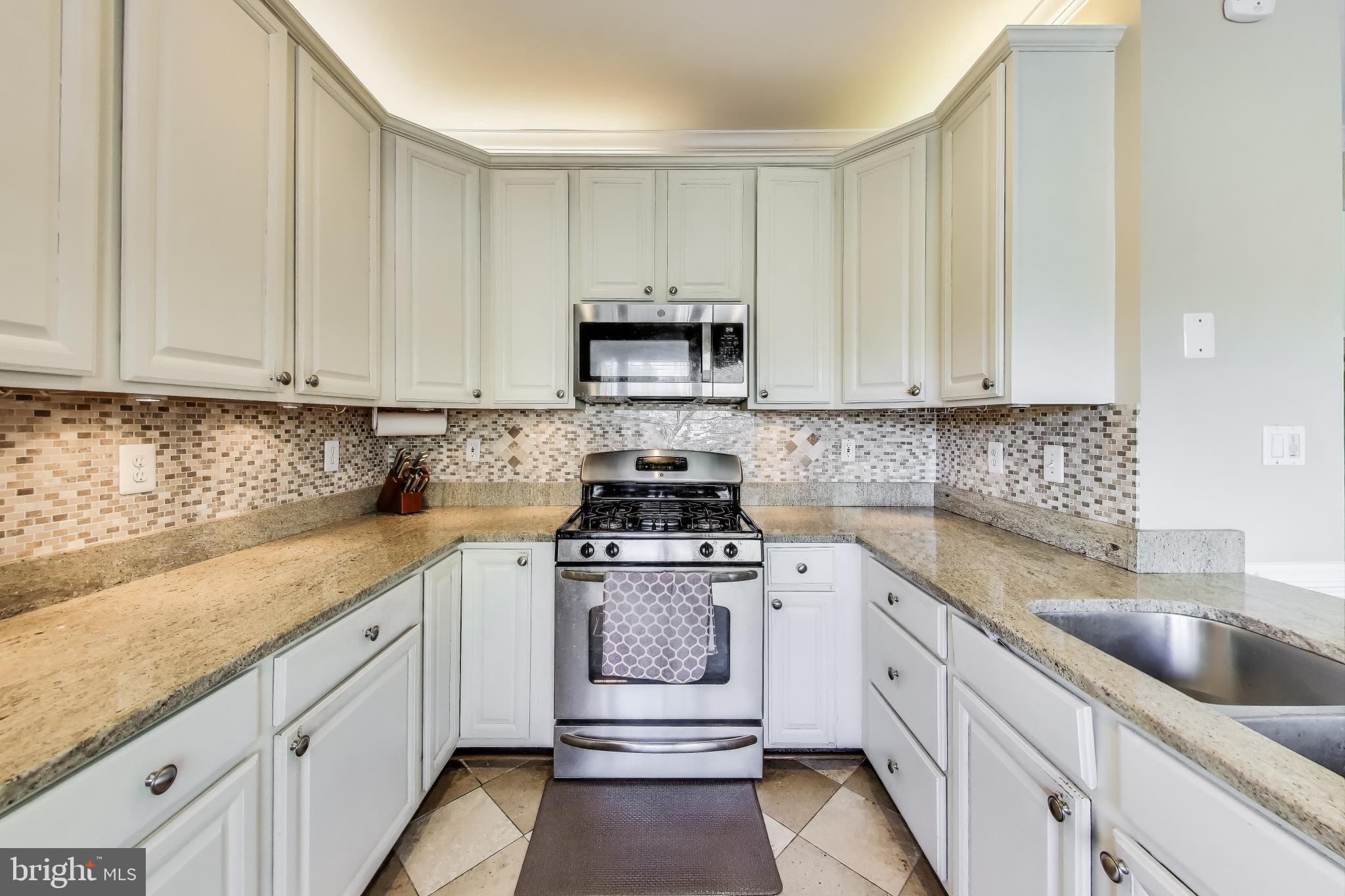 WATERS EDGE - Residential Lease