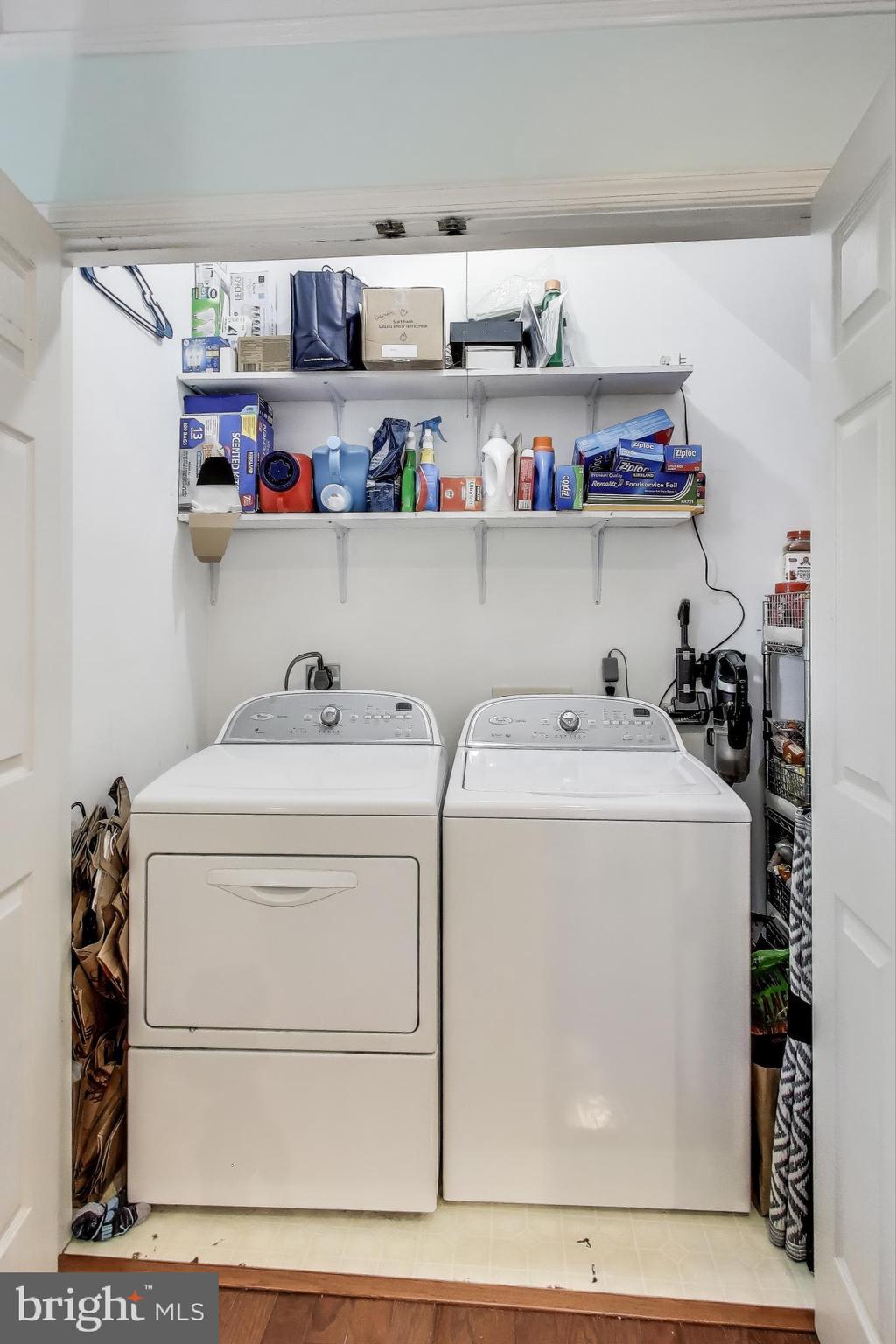 WATERS EDGE - Residential Lease