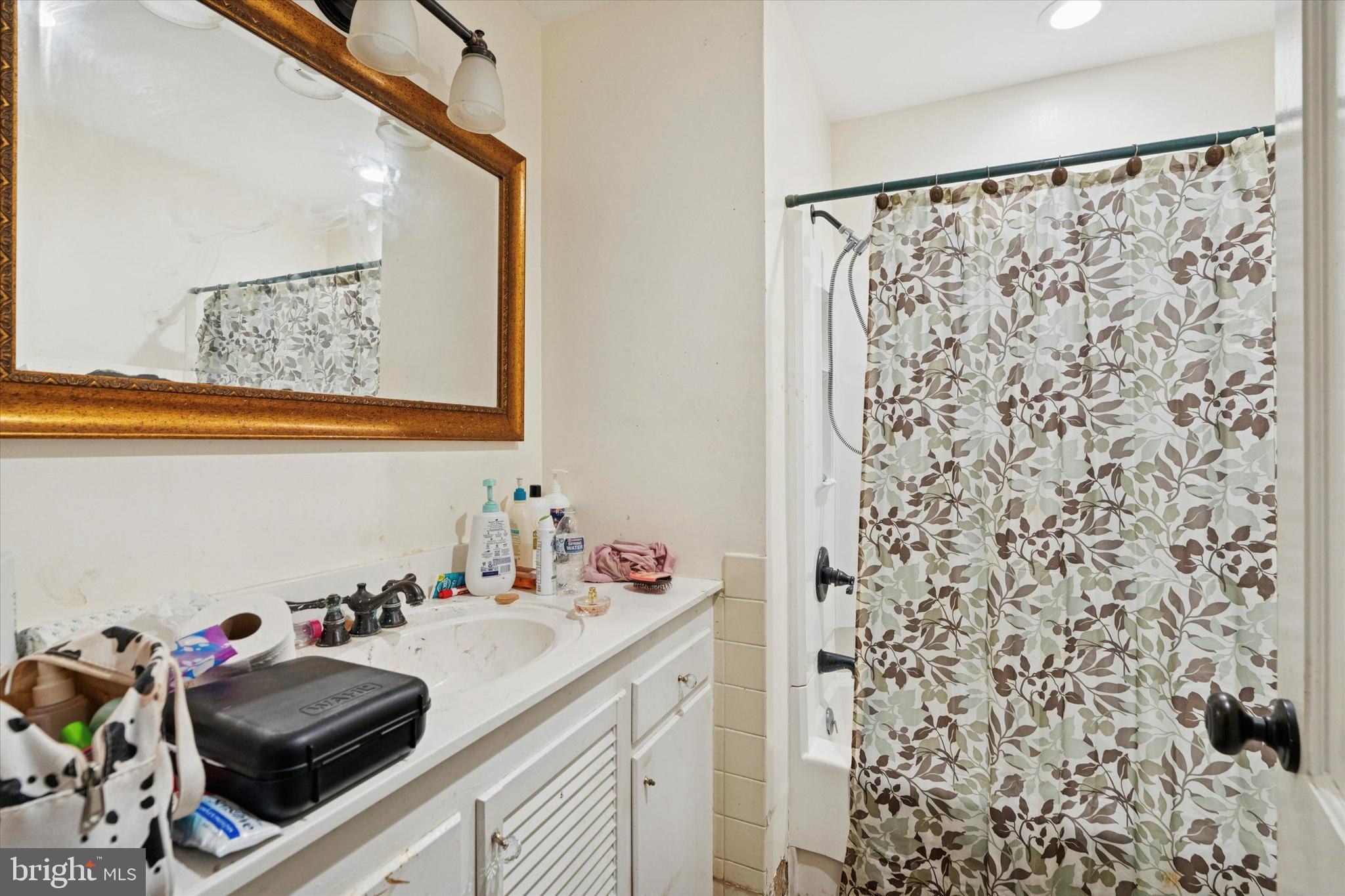 BROOKSIDE ESTATES - Residential