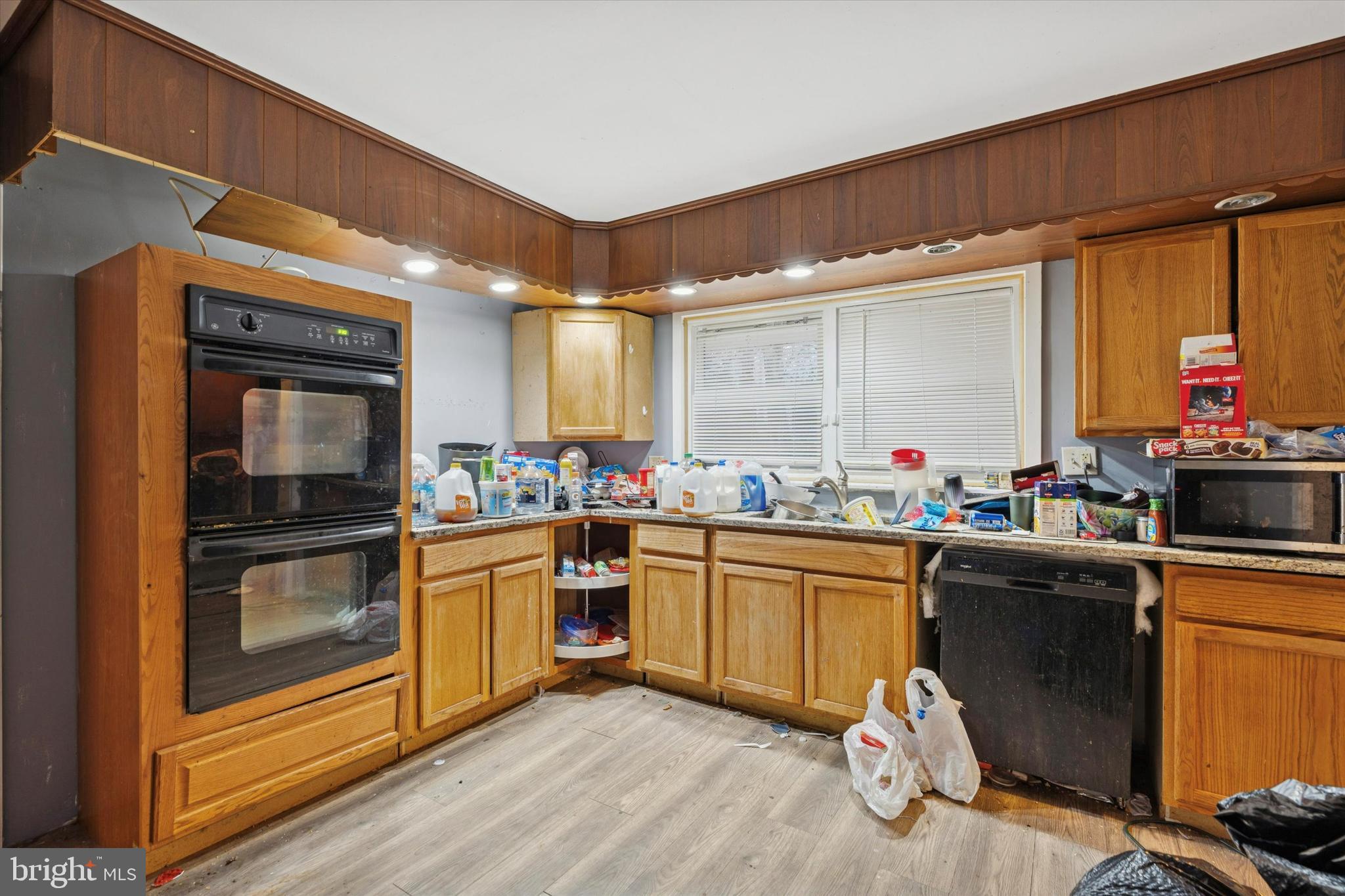 BROOKSIDE ESTATES - Residential