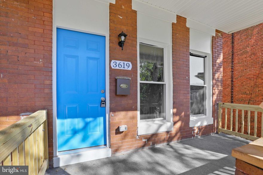 You won't believe how amazing this 3 bedroom, 2 bathroom townhouse in the heart of Baltimore City is until you see it.

*Only Accepting Waitlist Applications.* 
*$35 application fee per adult
*Background and Credit required for all occupants 18 years old and older
*Pets allowed max of 50lb with additional security deposit
* Off Street Parking