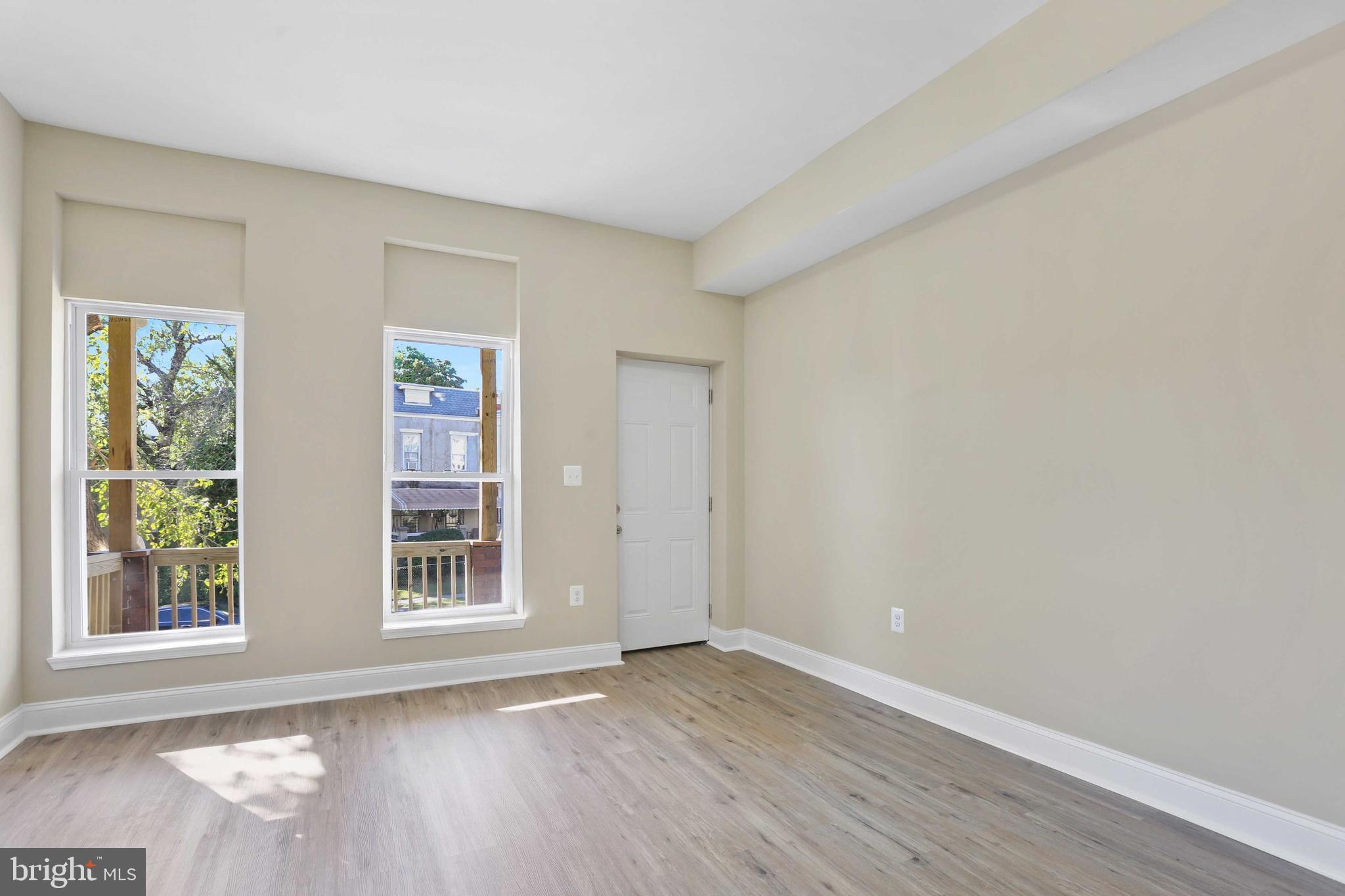 PARK CIRCLE - Residential Lease