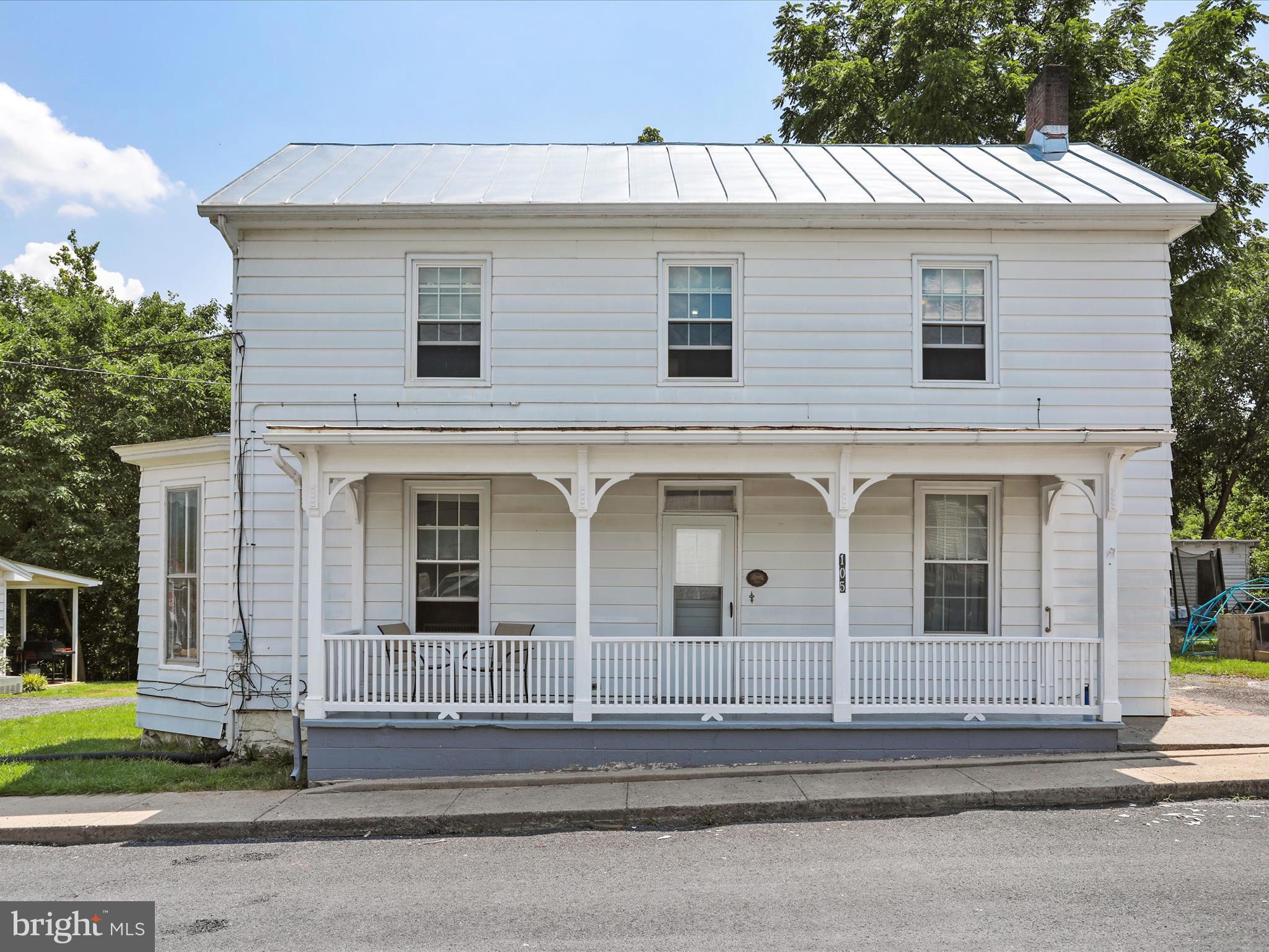 105 WATER STREET