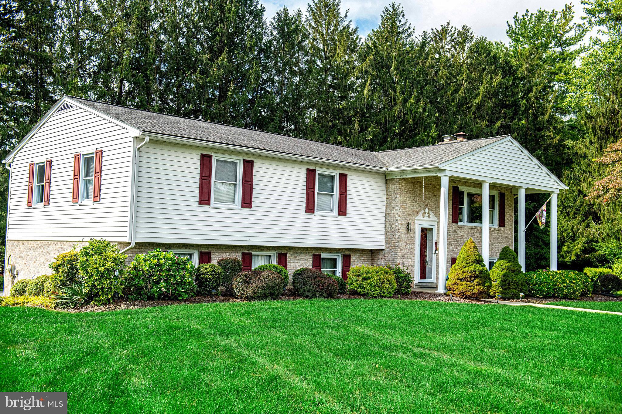 708 PLEASANT HILLS CIRCLE