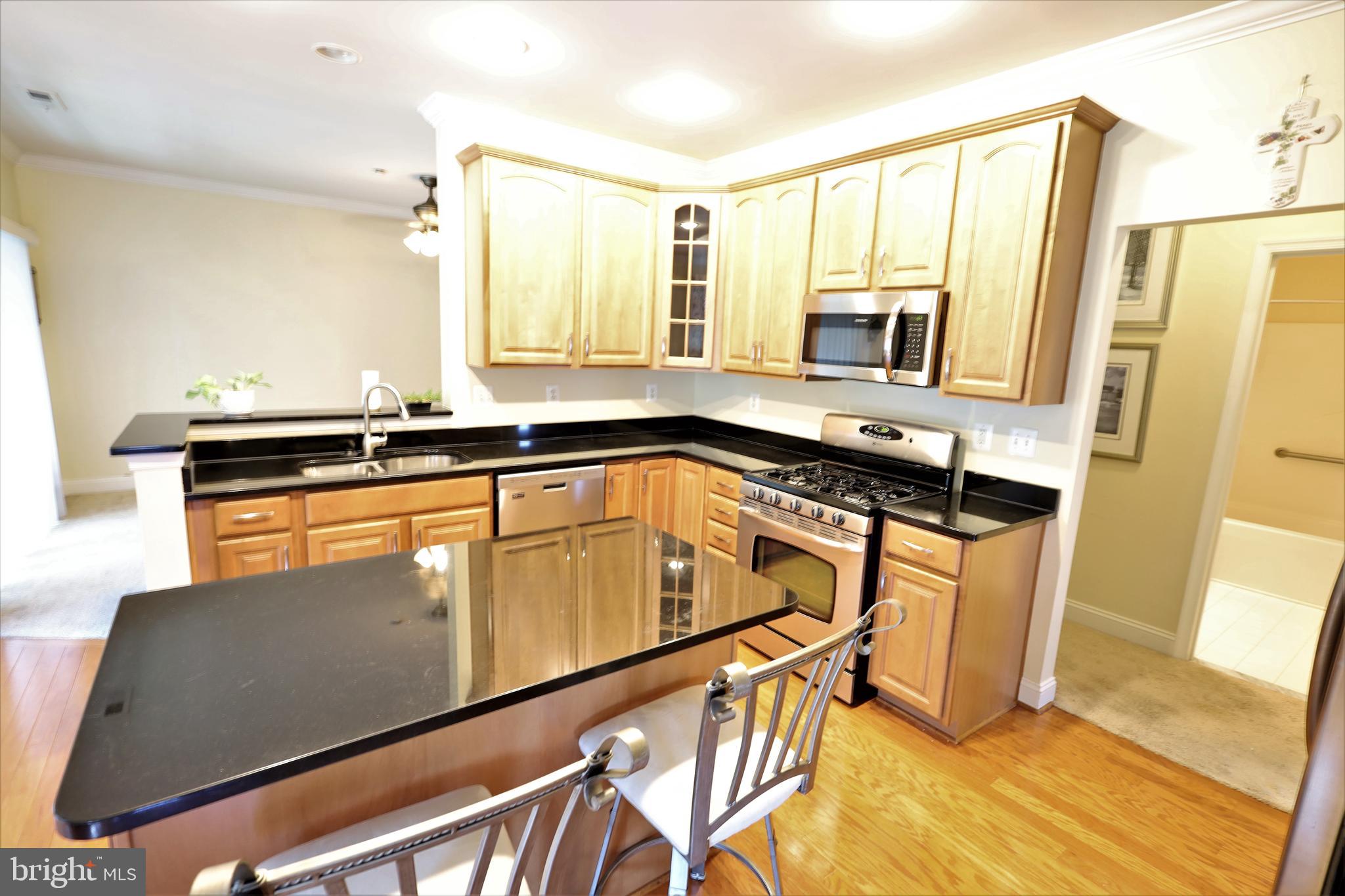 TIREE LAND CONDOMINIUMS - Residential