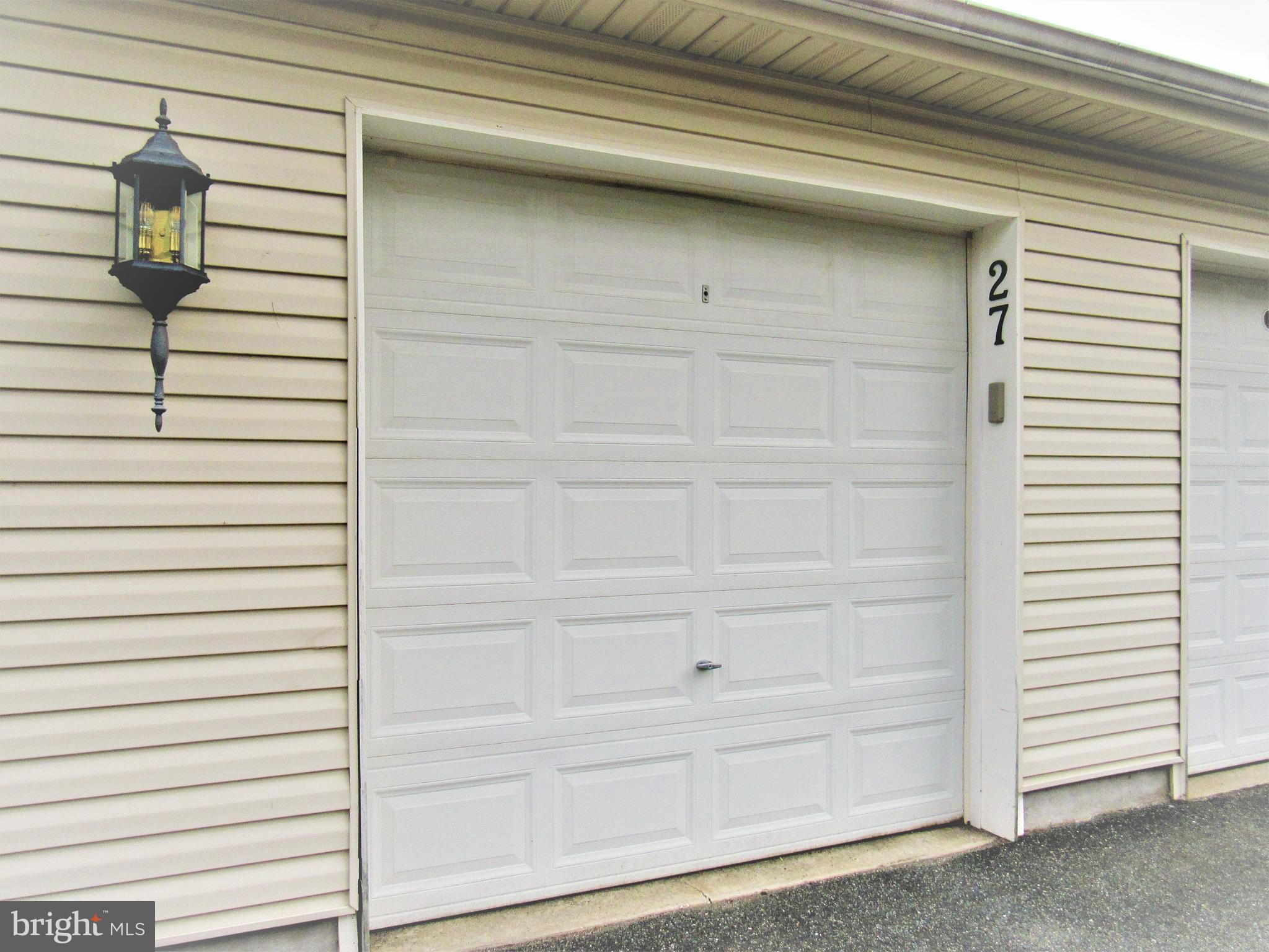 TIREE LAND CONDOMINIUMS - Residential