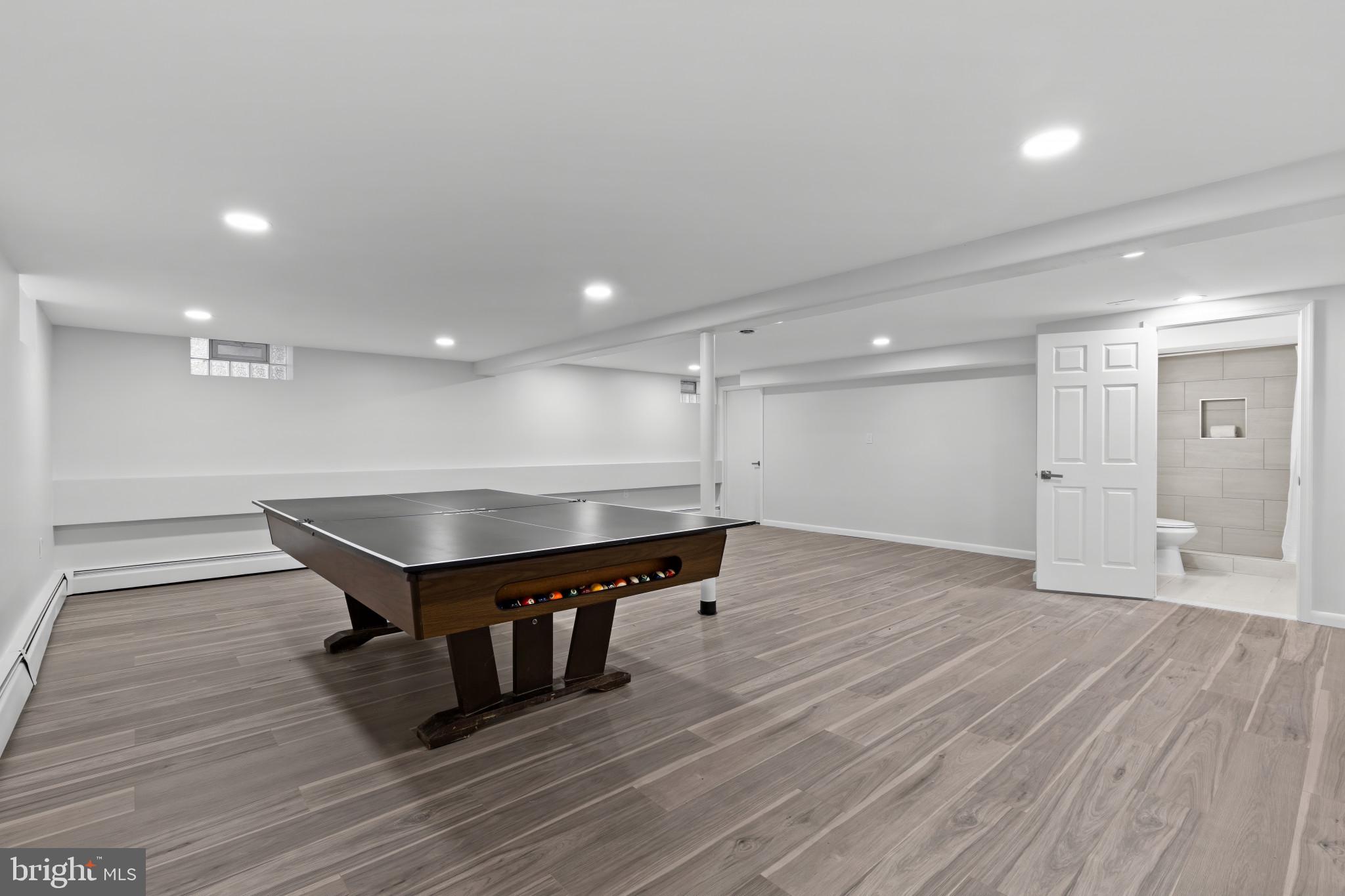 VALLEY MEDE - Residential