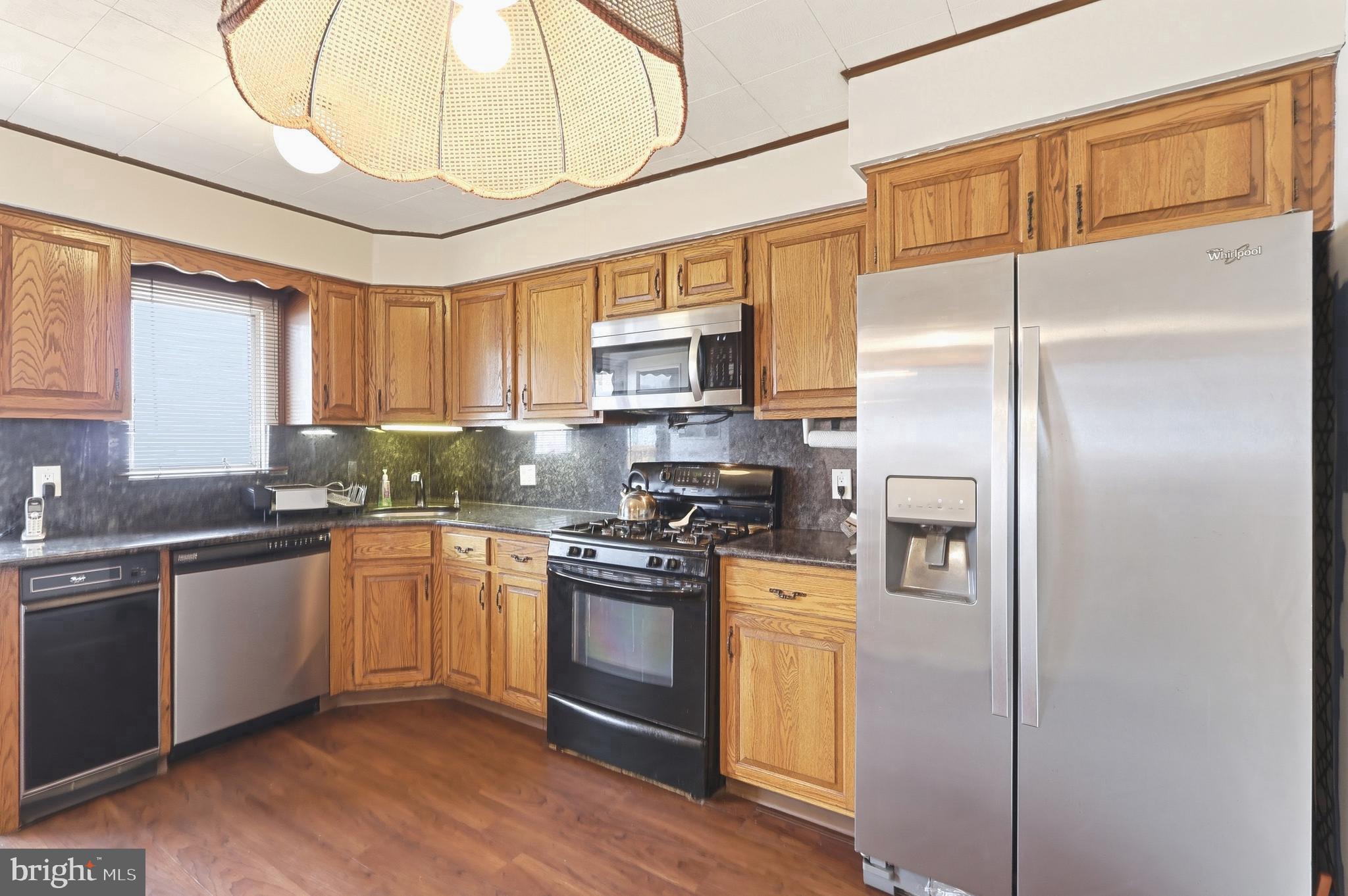 PINE VALLEY - Residential