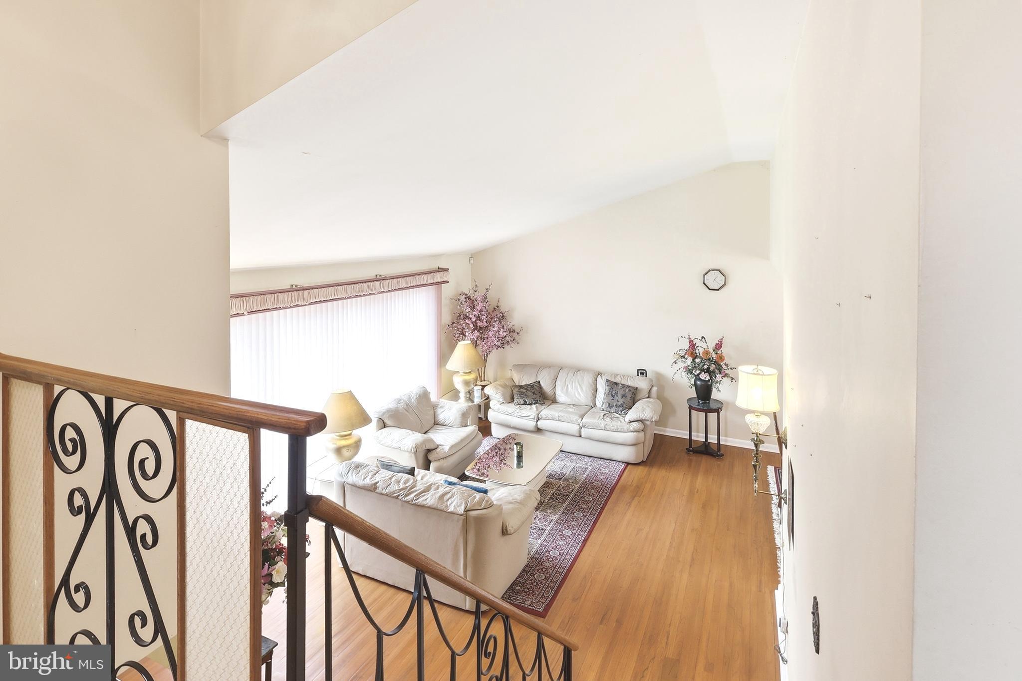 PINE VALLEY - Residential