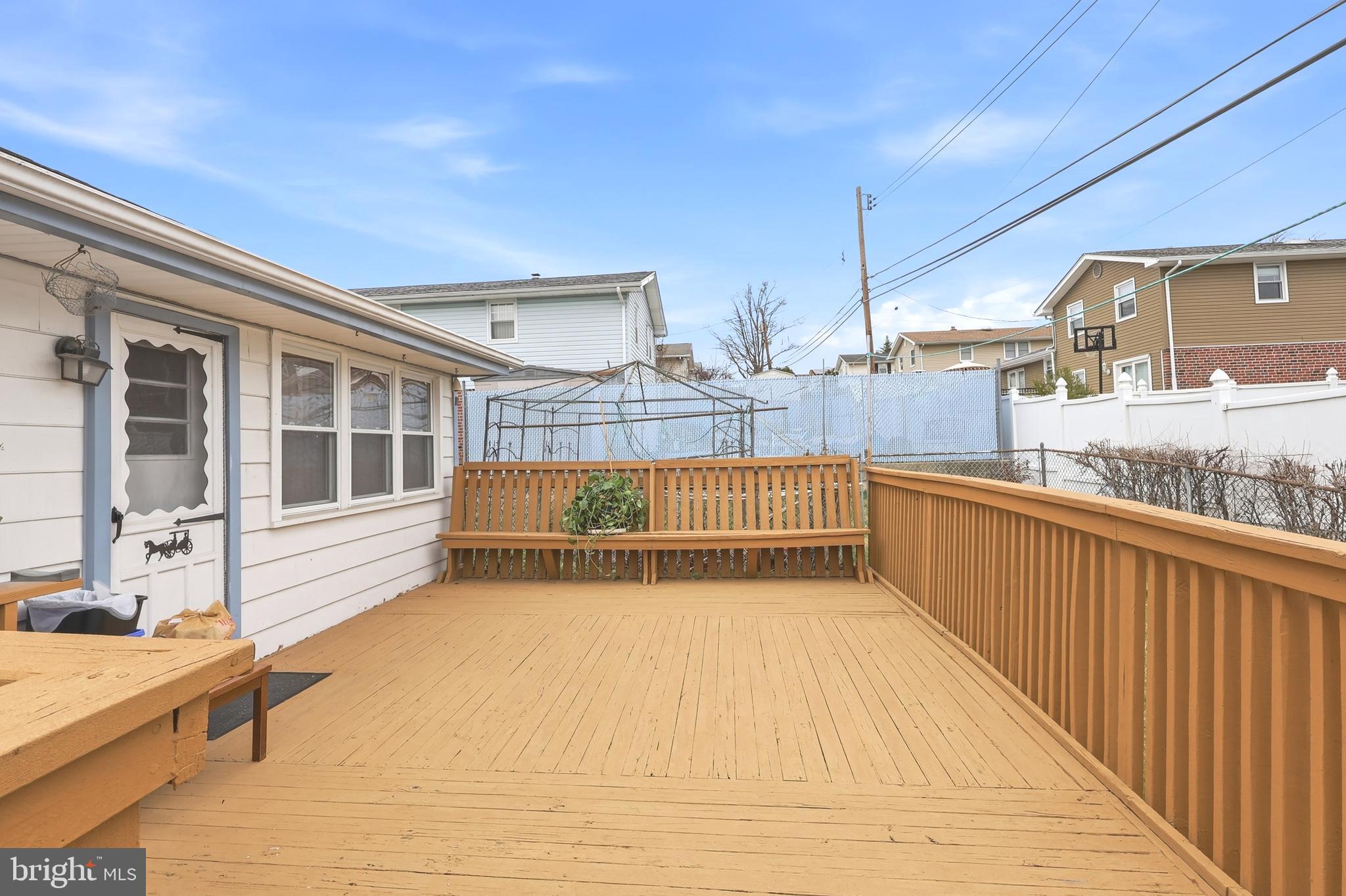 PINE VALLEY - Residential