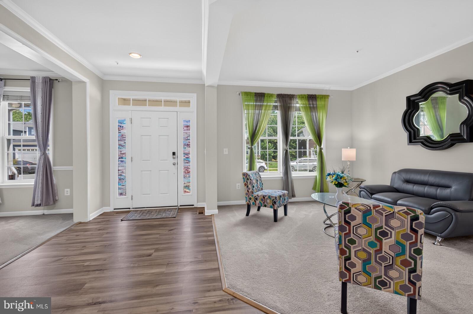 2409 TREE VISTA COURT